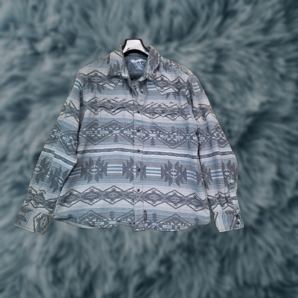 Wrangler VINTAGE Wrangler Retro Premium Pearl Snap Flannel Shirt Shacket Aztec Western Men’s 2XL Gray Cotton Long Sleeve Button-Up Pockets Casual Western Style Size US XXL / EU 58 / 5 - 1 Thumbnail