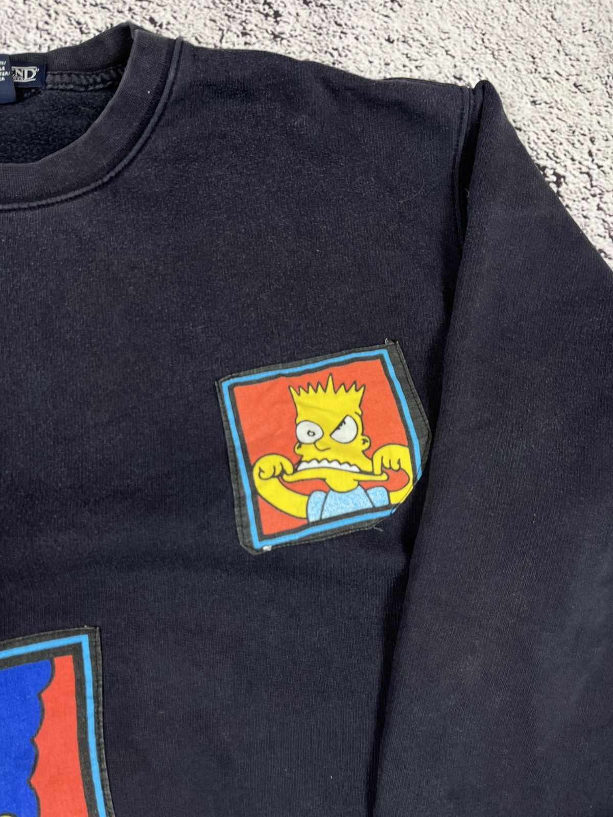 Lands' End Vintage 90s Lands End Simpsons Logo faded sweatshirt size L Size US L / EU 52-54 / 3 - 5 Thumbnail