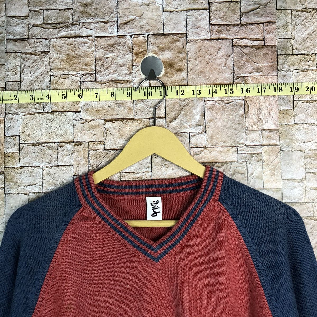 Japanese Brand × Vintage Japan vintage Red Sweatshirt #A718 Size US L / EU 52-54 / 3 - 4 Thumbnail