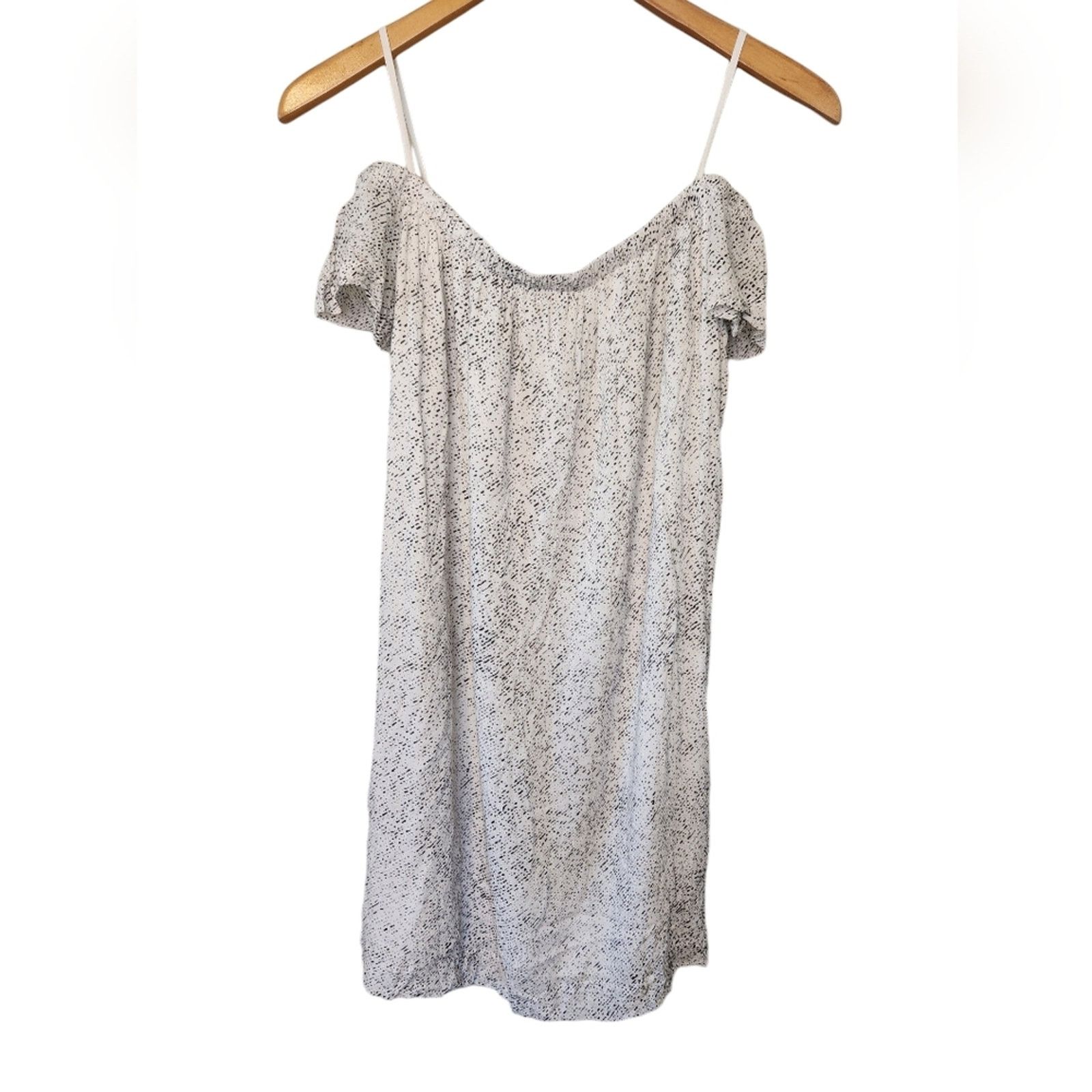Bella Dahl Bella Dahl Off Shoulder Dress in Rain Storm from Revolve XS Size XS / US 0-2 / IT 36-38 - 5 Thumbnail
