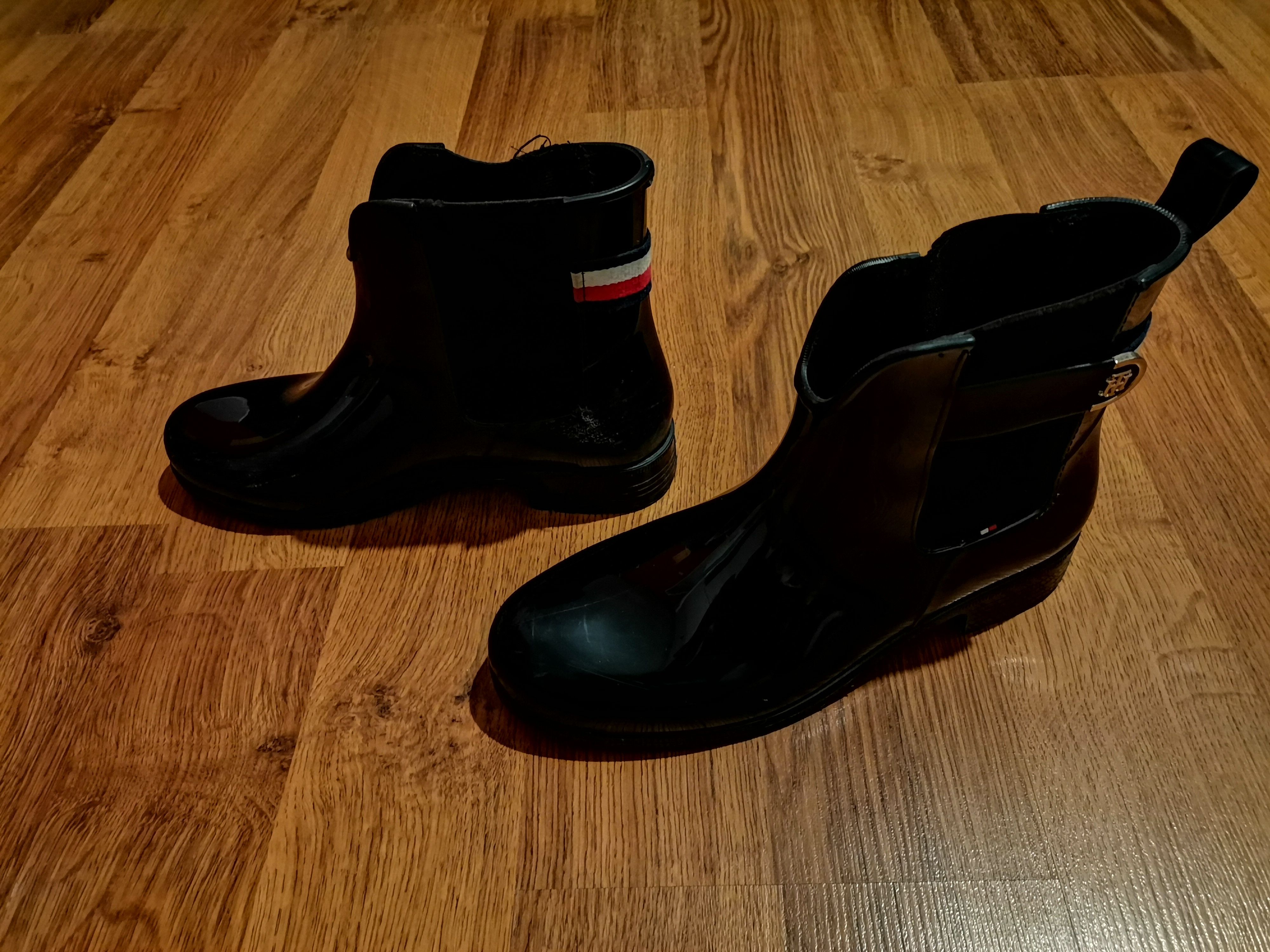 Tommy Hilfiger Tommy Hilfiger Women's Boots Size US 8.5 / IT 38.5 - 1 Thumbnail