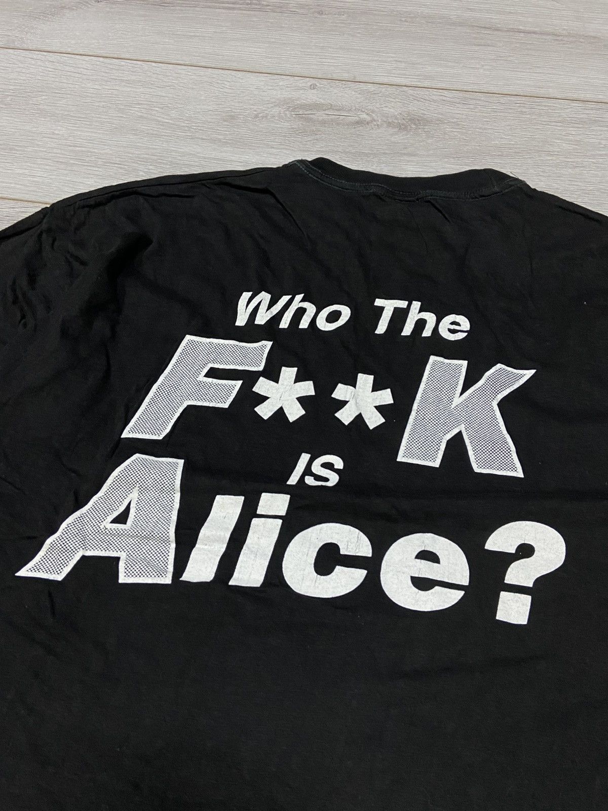 Band Tees Smokie Who The F**k Is Alice Vintage 90's Single Stitch Tee Size US L / EU 52-54 / 3 - 9 Thumbnail