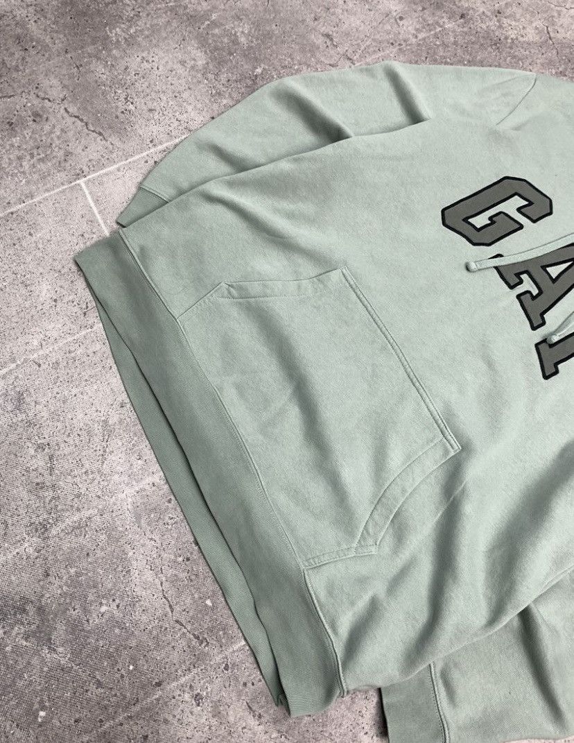 Gap Gap Hoodie Vintage Big Logo Y2K Size US XL / EU 56 / 4 - 6 Thumbnail