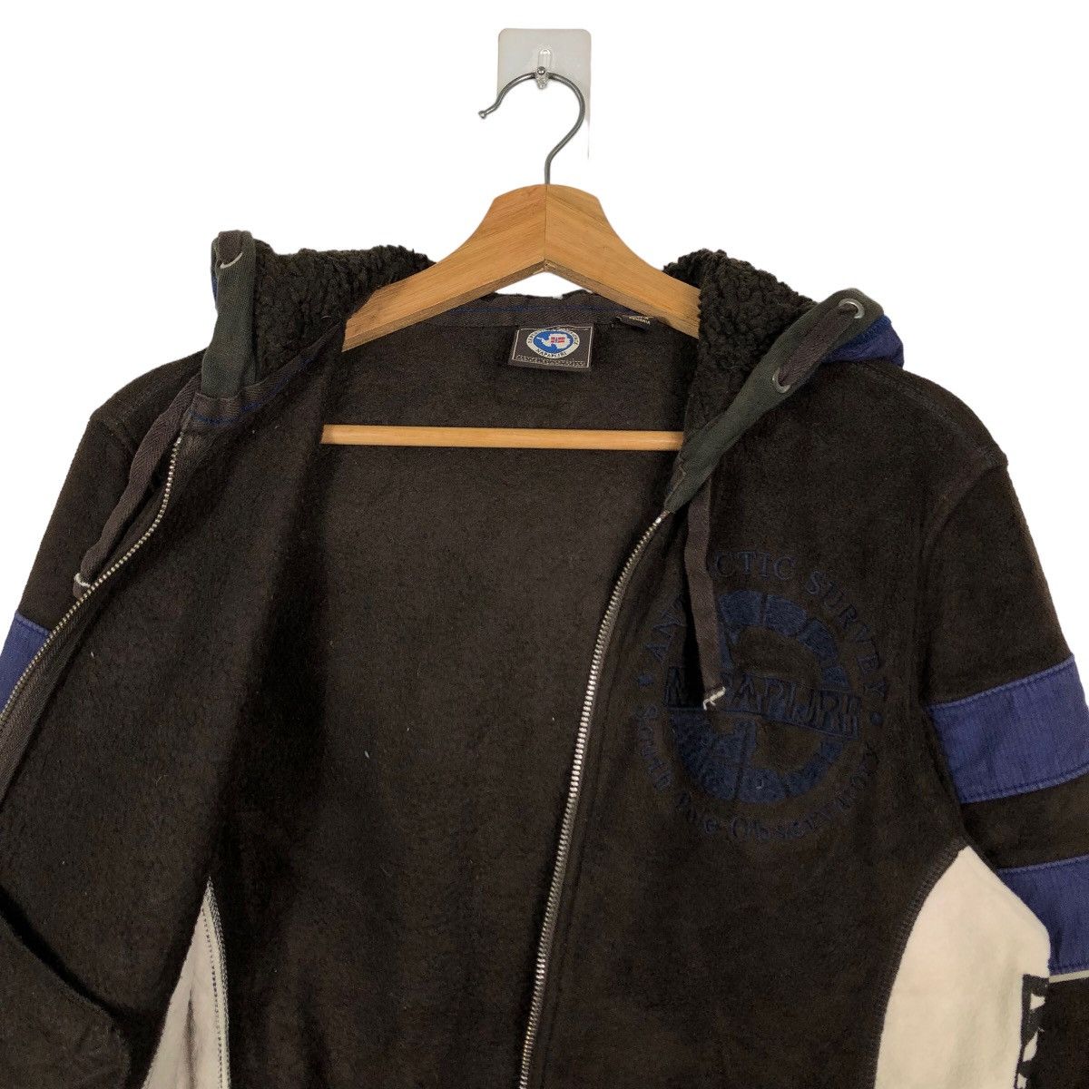 Napapijri 🔥90’s HIKING WEAR ZIPPER JACKET Size US M / EU 48-50 / 2 - 11 Thumbnail