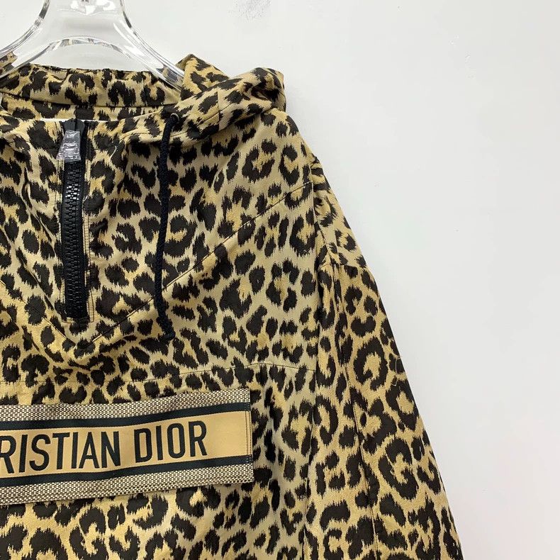 Dior Dior Brown leopard-print hooded drawstring half-zipper long Size US S / EU 44-46 / 1 - 3 Thumbnail