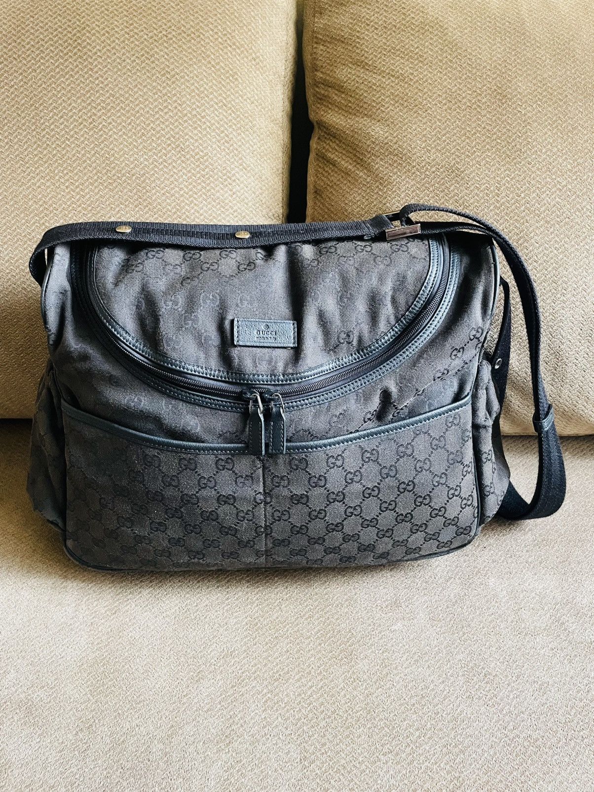 Gucci Gucci GG Canvas Messenger Bag Size ONE SIZE - 1 Thumbnail
