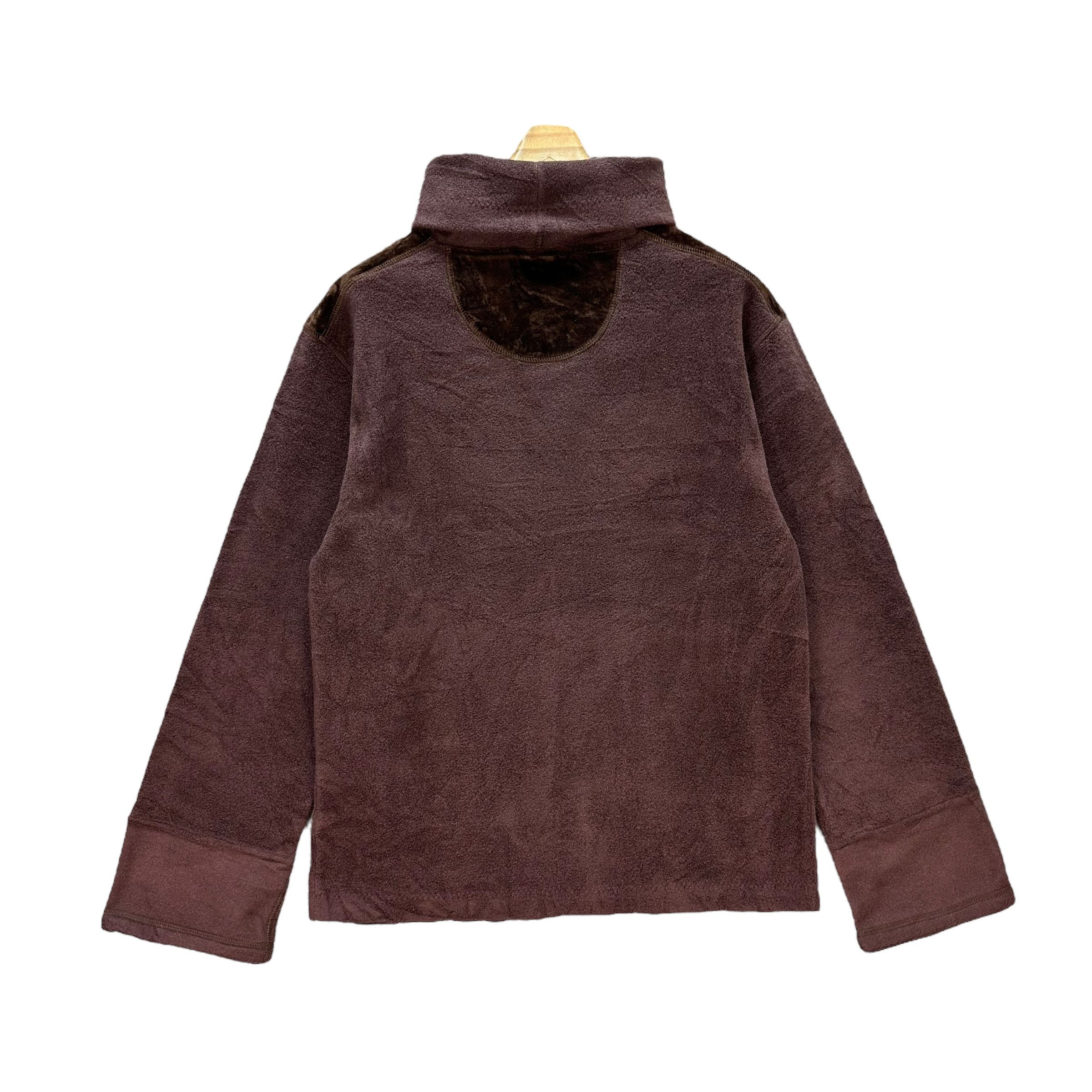 Fendi FENDI Embroidery Center Logo Stand Collar Fleece #9162-64 Size US S / EU 44-46 / 1 - 10 Thumbnail