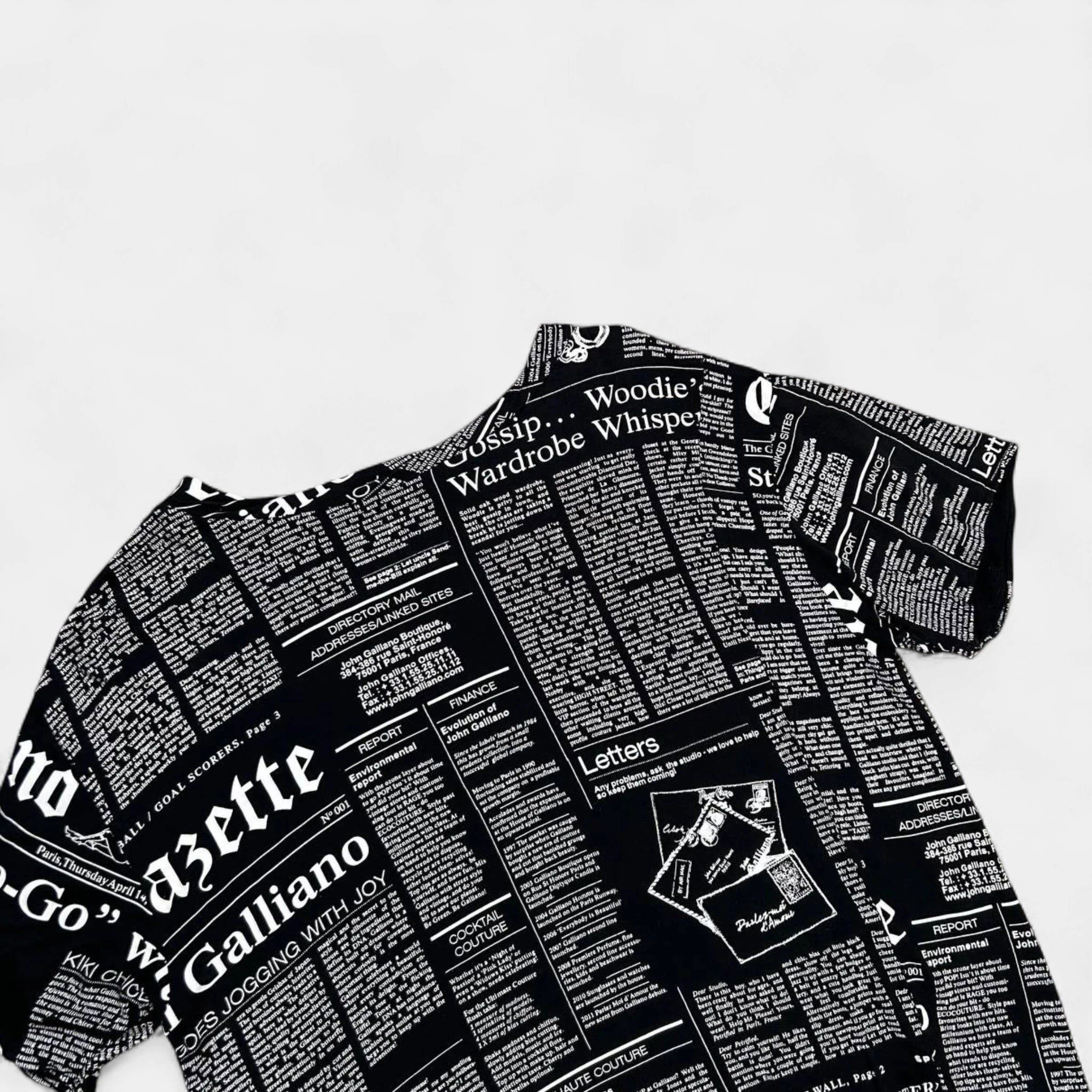 John Galliano Galliano 2000's Newspaper T-Shirt Size US S / EU 44-46 / 1 - 2 Thumbnail