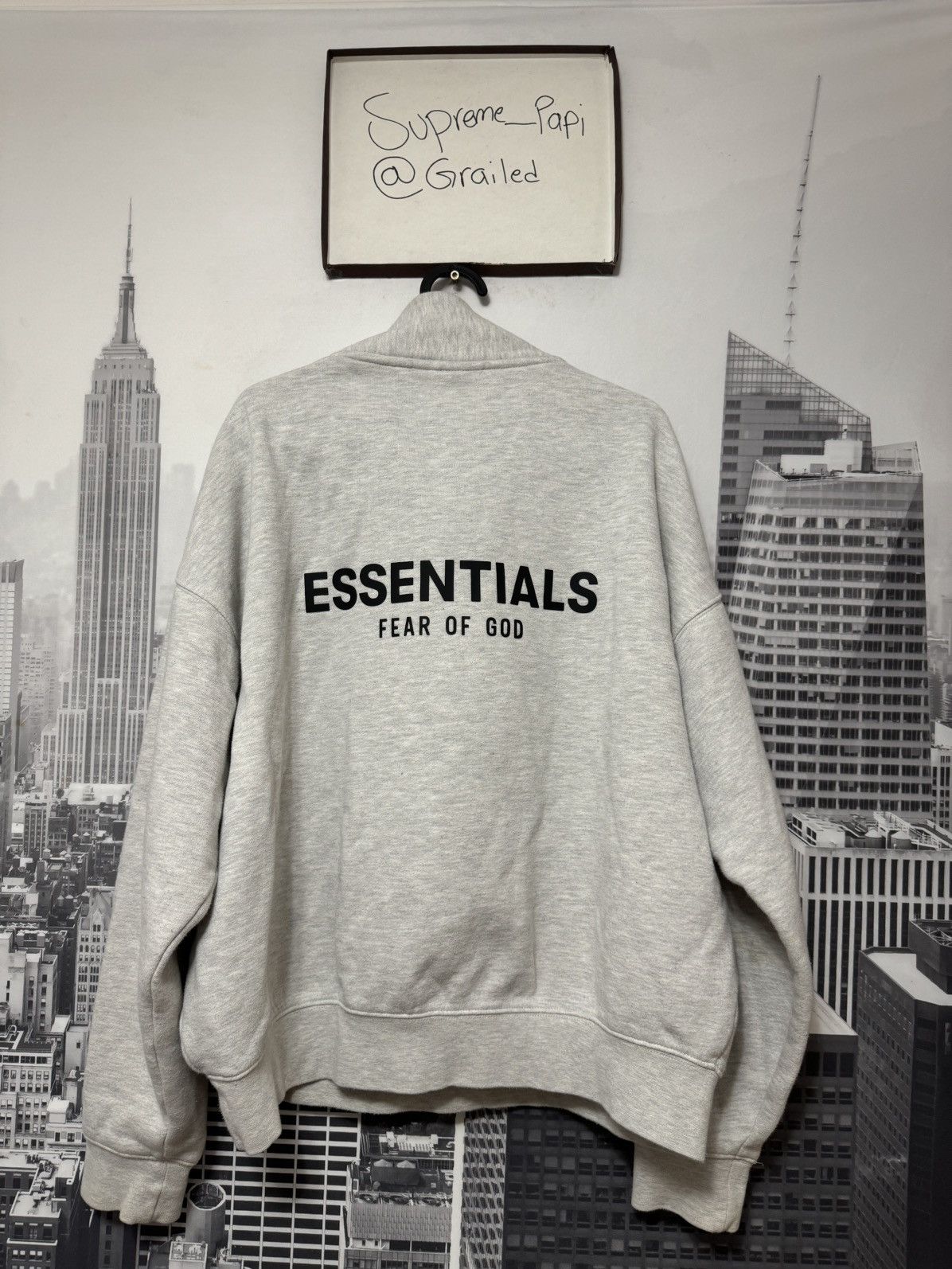 Fear of God Fear of God Essentials Mockneck Half-Zip Oatmeal SZ Small 🔥 Size US S / EU 44-46 / 1 - 1 Thumbnail