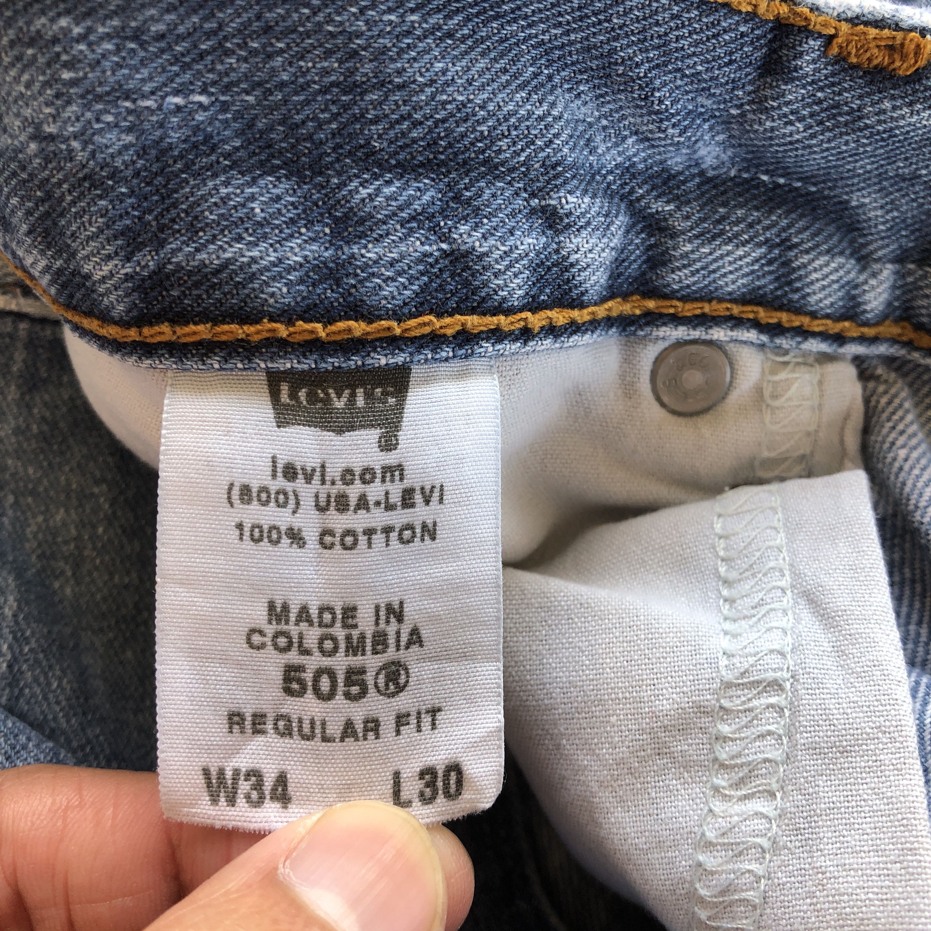 Levi's Vintage Levis 505 Sun Faded Jeans Levi's Light Wash Denim Size US 34 / EU 50 - 10 Thumbnail