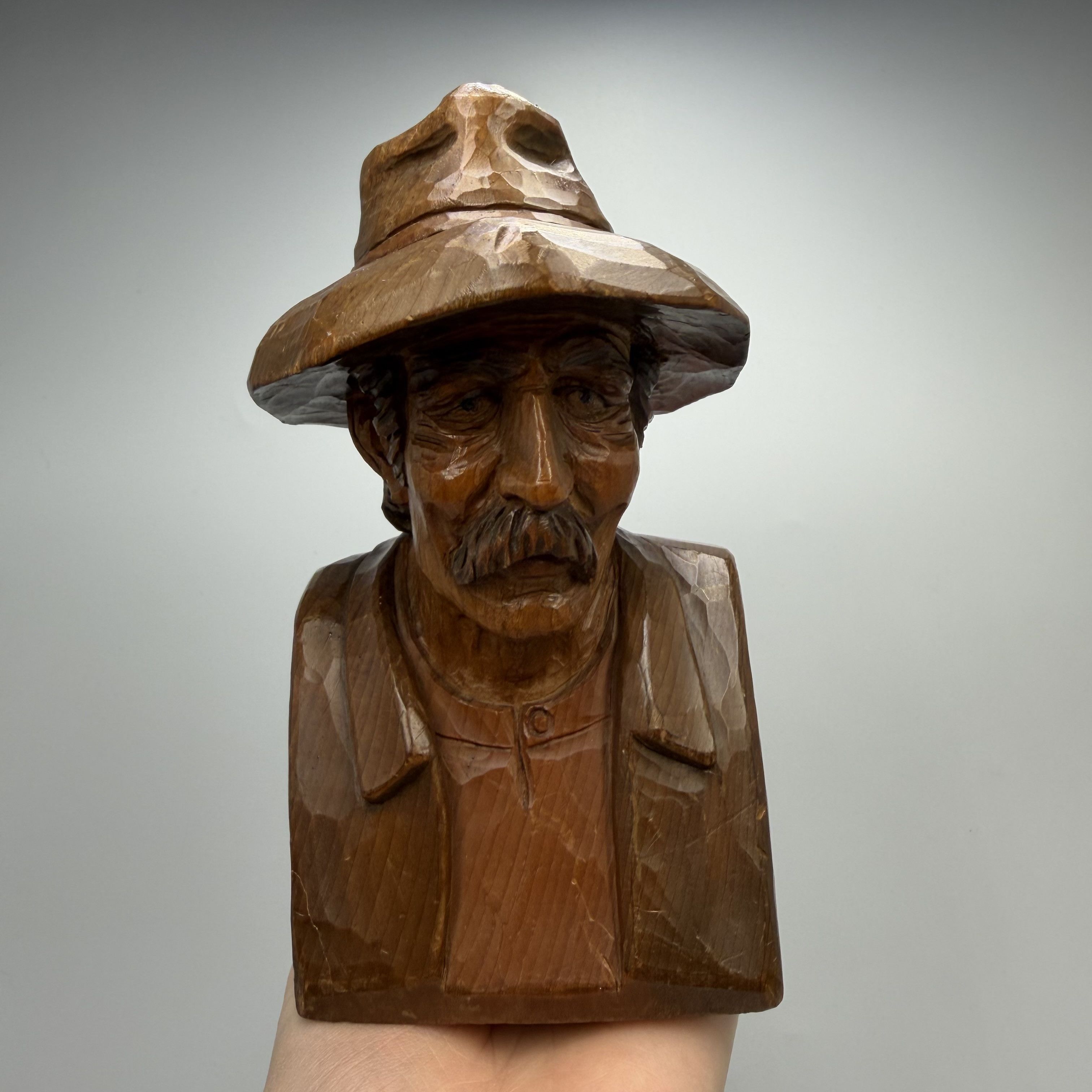 Vintage Antique Hand-Carved Wooden Hutsul Peasant Bust Folk Art Size ONE SIZE - 10 Thumbnail