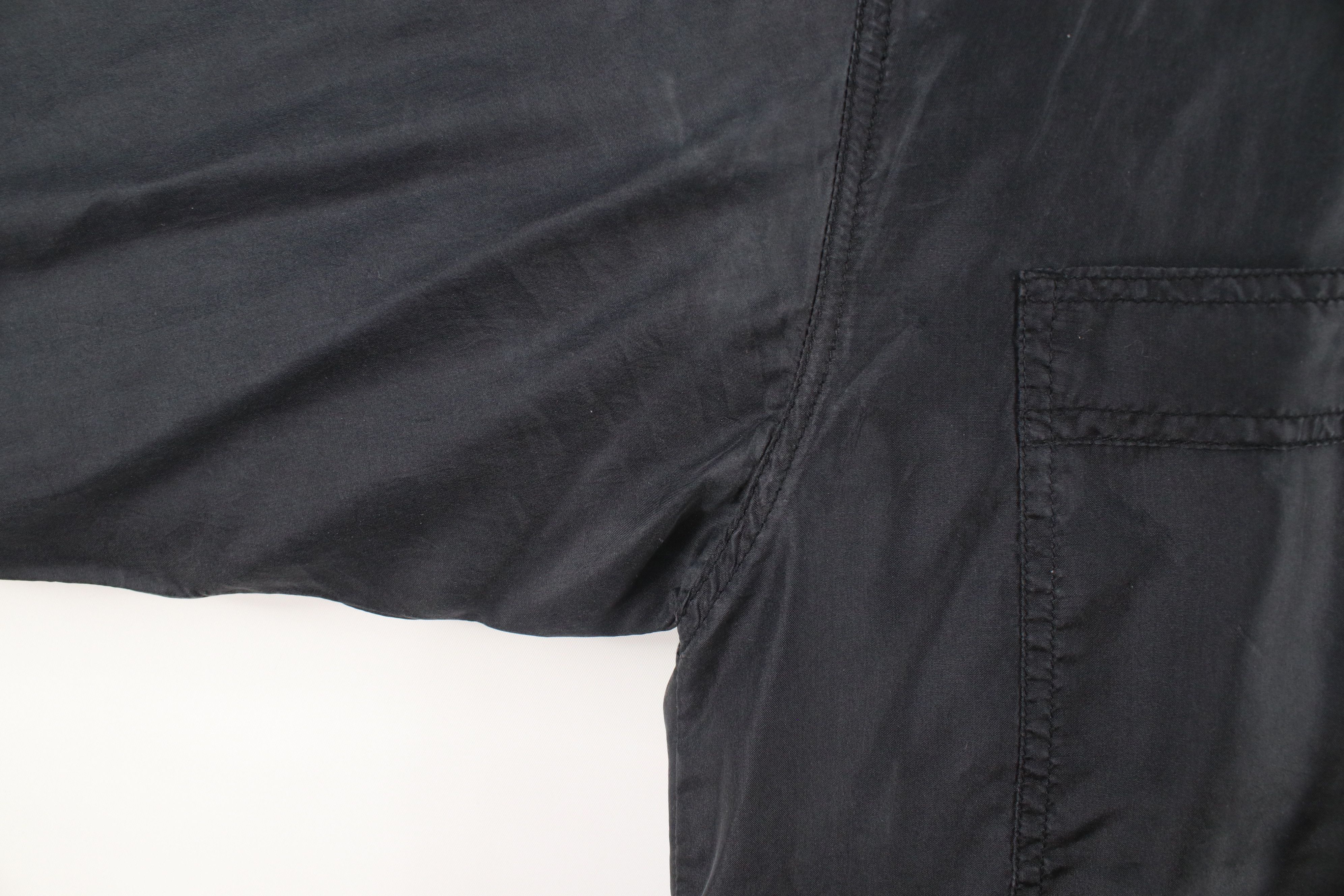 Vintage Vintage 90s Streetwear Fit Silk Collared Button Shirt Black Size US M / EU 48-50 / 2 - 6 Thumbnail