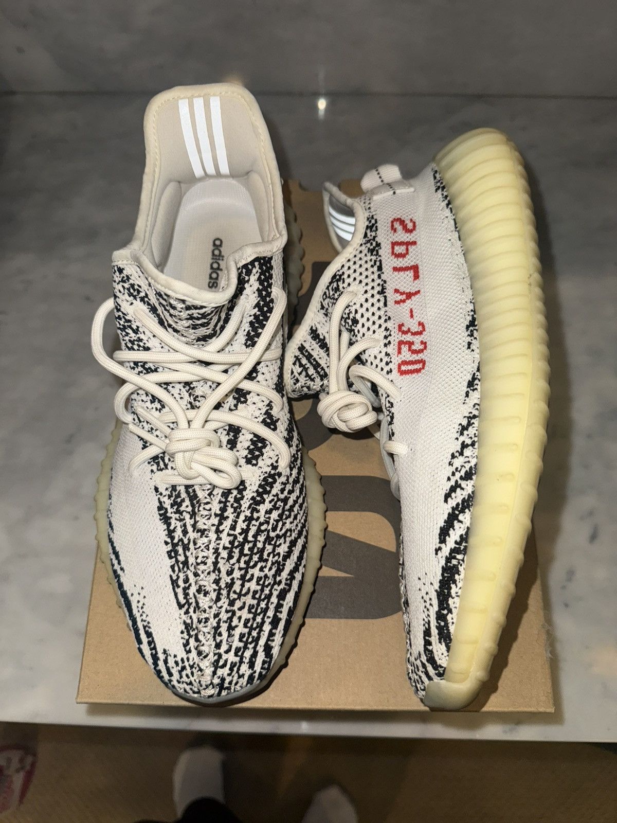 Yeezy Yeezy 350 V2 Zebra - Size 10.5 VNDS Size US 10.5 / EU 43-44 - 1 Thumbnail