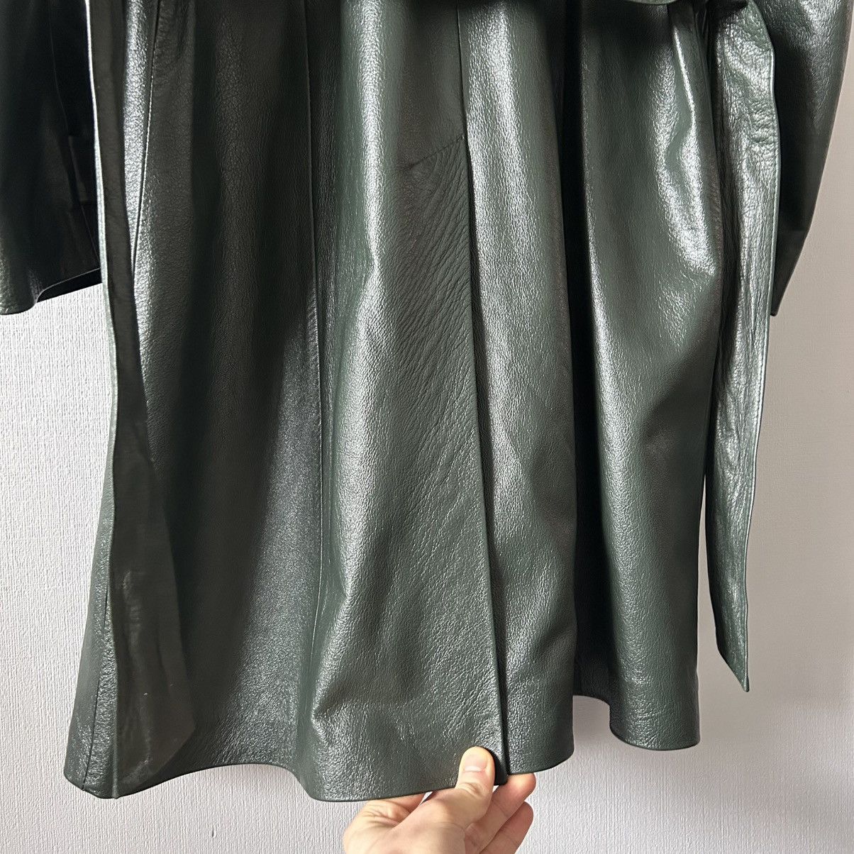 Alexander McQueen Alexander McQueen AW1997 Jungle Runway Leather Coat Maxim Size US M / EU 48-50 / 2 - 12 Thumbnail