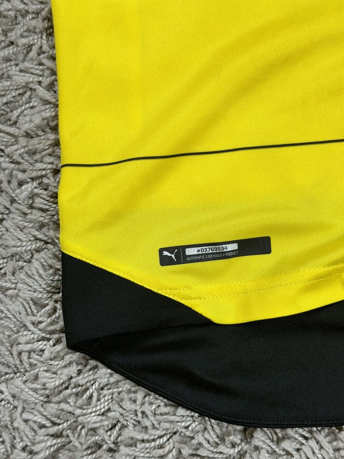 Puma Football Puma Borussia Dortmund 2015-16s t-shirt original Size US S / EU 44-46 / 1 - 4 Thumbnail
