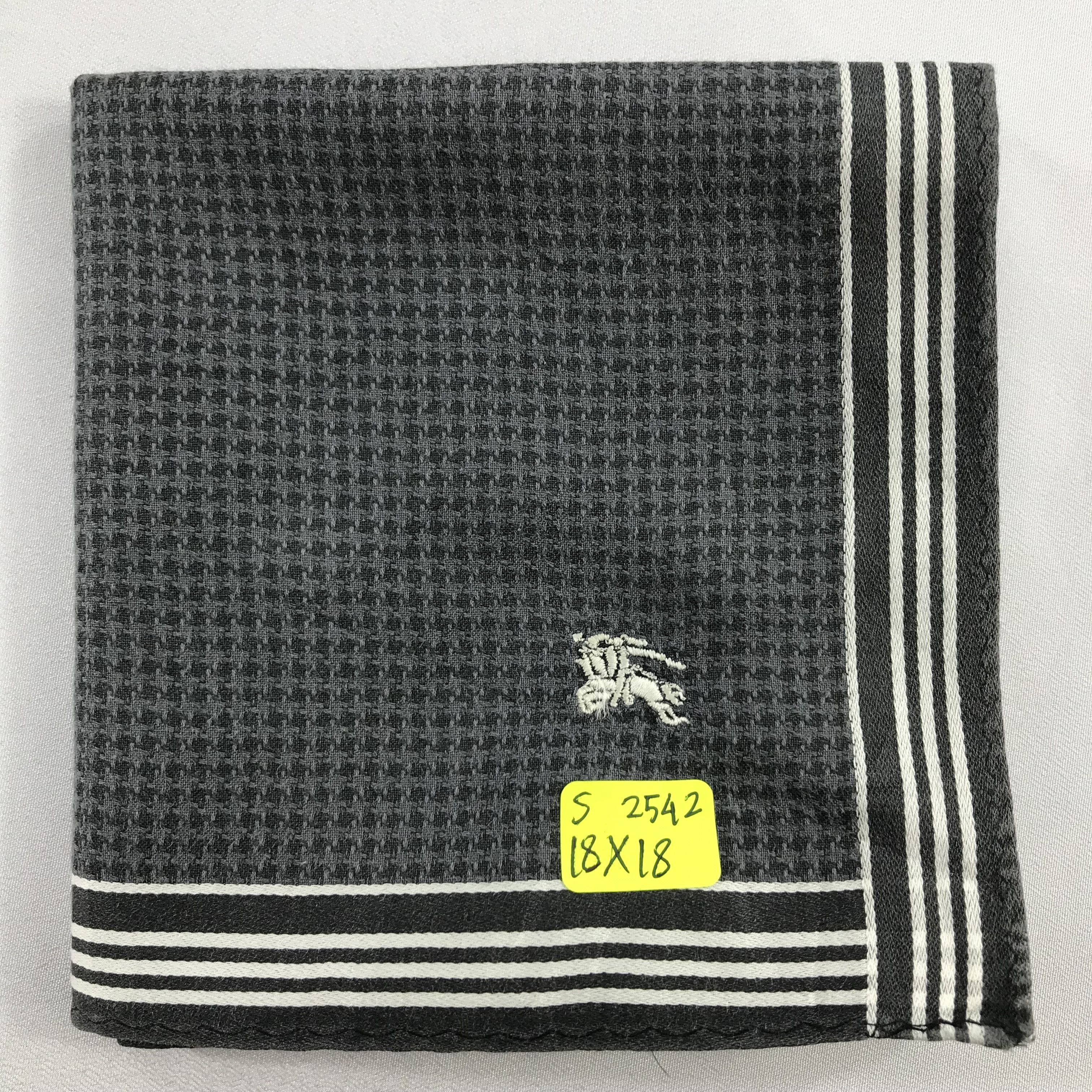 Burberry × Vintage Burberry Bandana / Handkerchief / Neckerchief - S2542 Size ONE SIZE - 5 Thumbnail