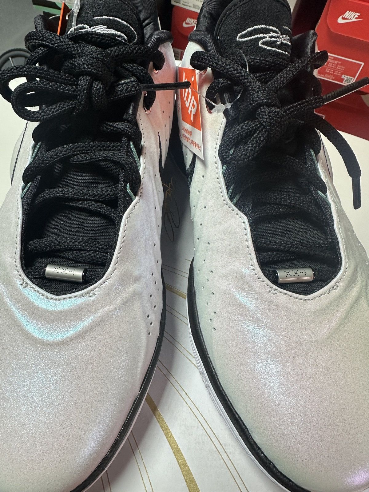 Nike NIKE LEBRON XXI 21 WHITE BLACK BICOASTAL MEN SIZE 11 NEW BOX Size US 11 / EU 44 - 9 Thumbnail