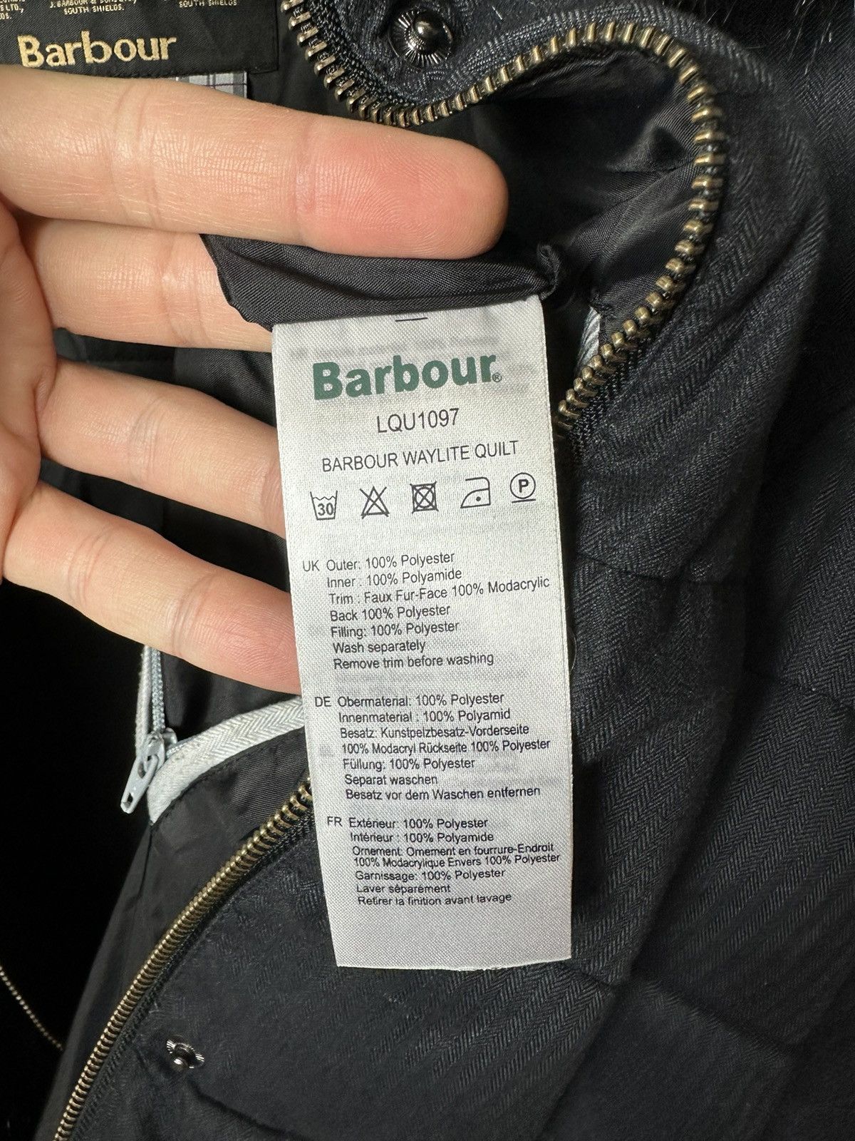 Barbour Barbour Faux Fur Trim Belted Long Puffer Jacket Size UK 10 Size M / US 6-8 / IT 42-44 - 14 Thumbnail