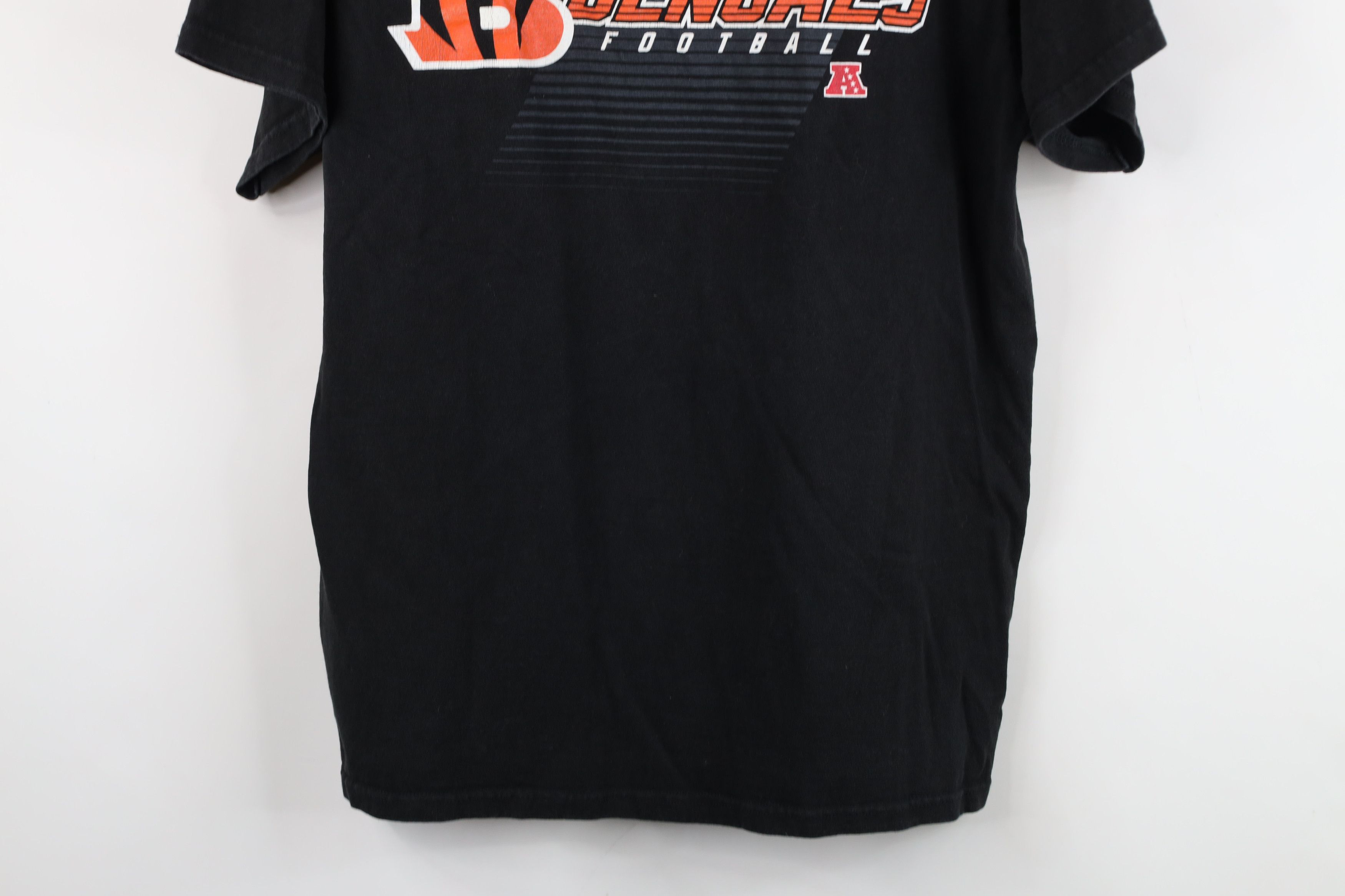 Vintage Y2K NFL Spell Out Cincinnati Bengals Football T-Shirt Size US L / EU 52-54 / 3 - 3 Thumbnail