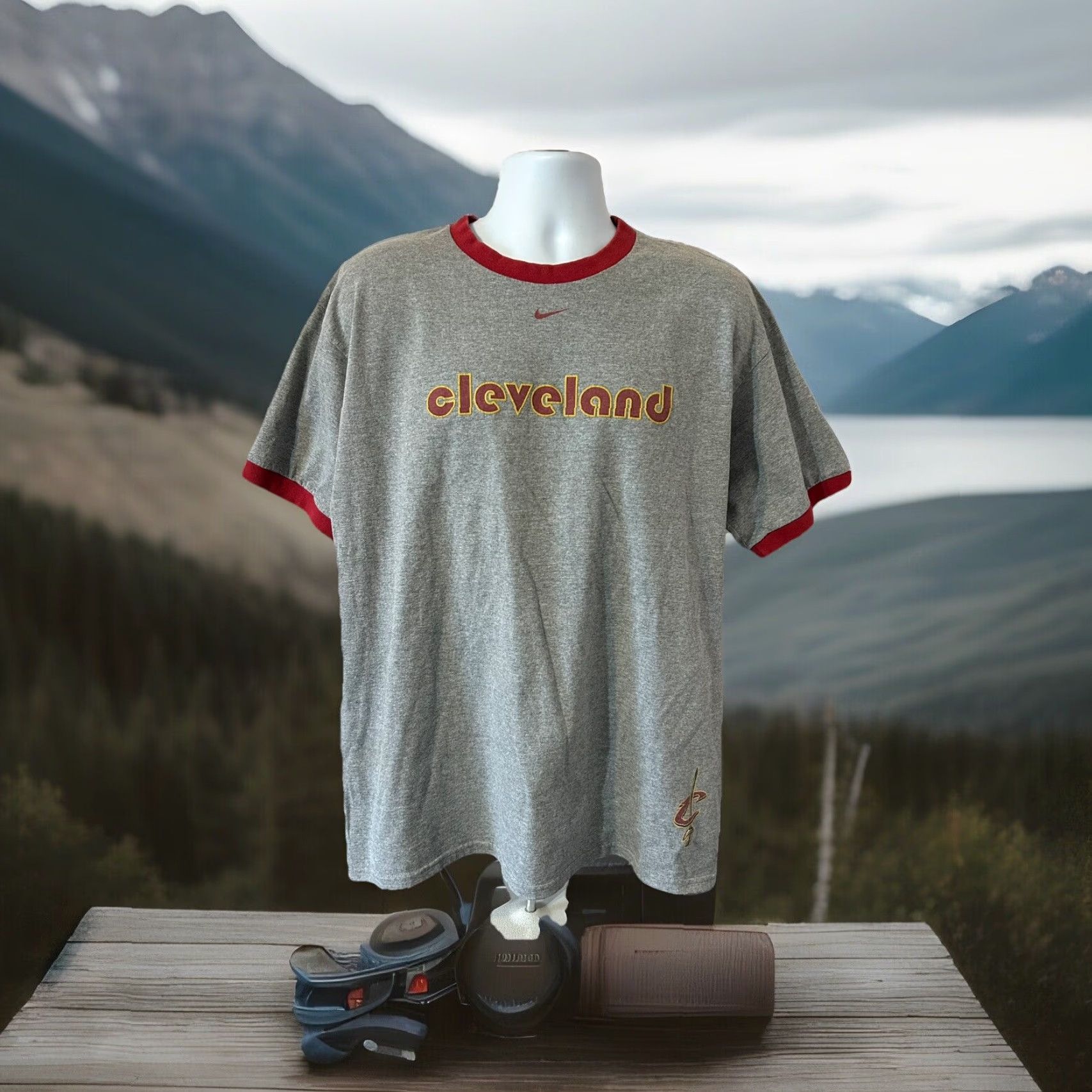 Nike VINTAGE Nike Team Cleveland Cavaliers Cavs Shirt Men Large Gray Short Sleeve Size US L / EU 52-54 / 3 - 3 Thumbnail