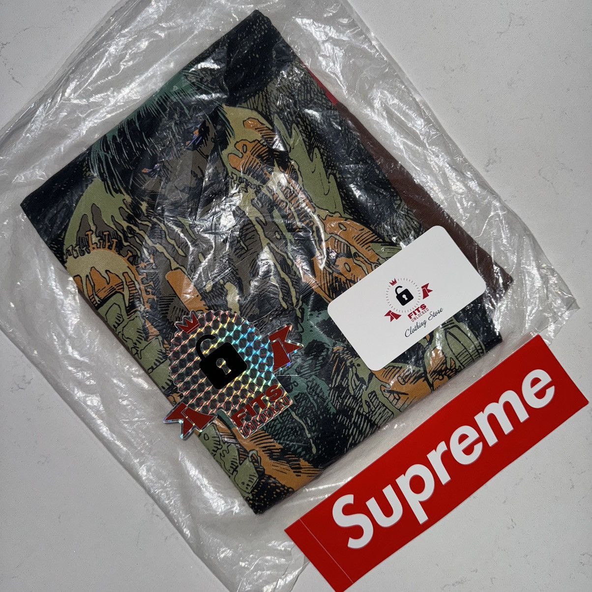 Supreme Supreme Ronin Tee small Brand new Size US S / EU 44-46 / 1 - 2 Thumbnail