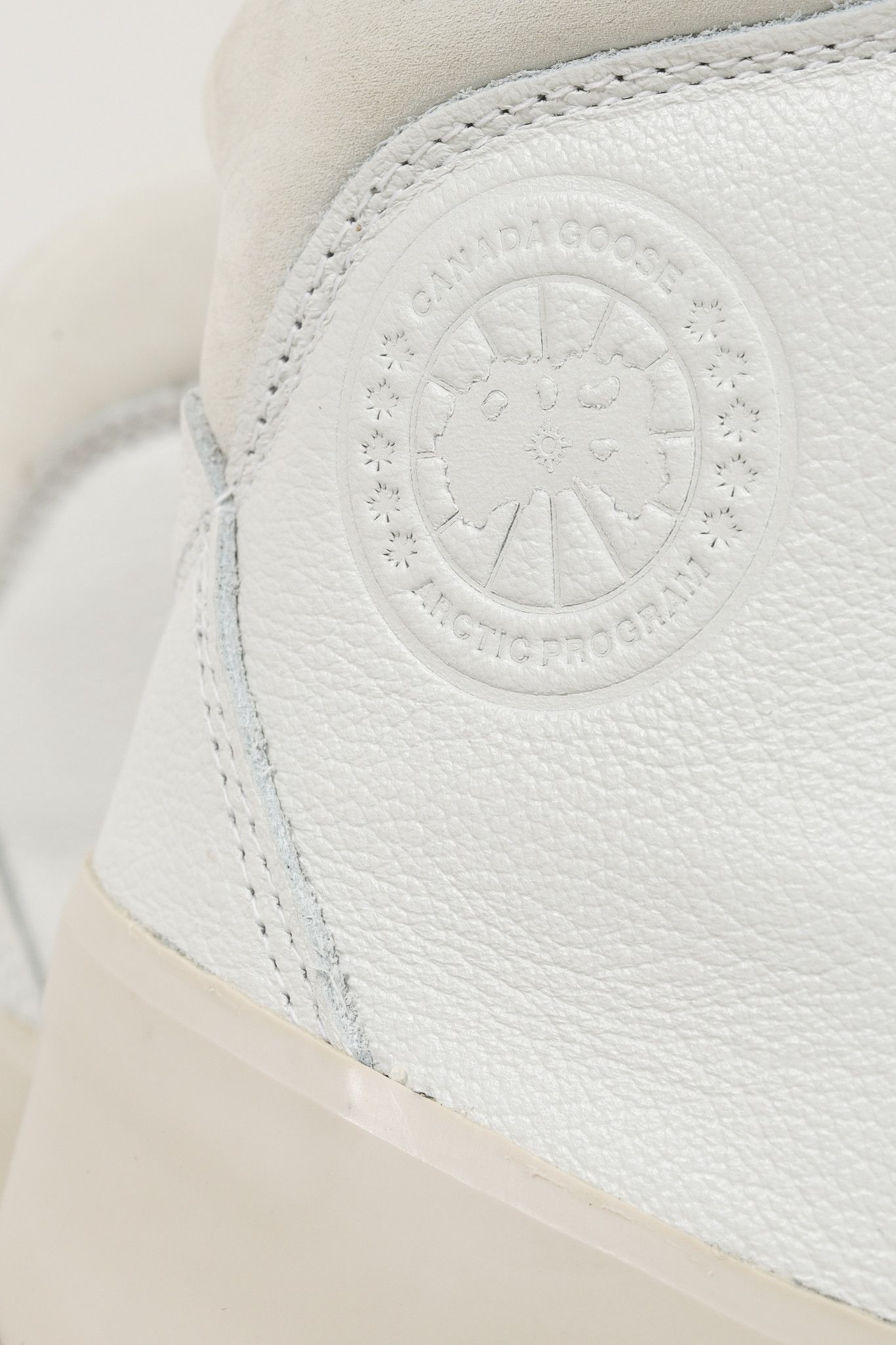 Canada Goose Canada Goose Journey White and Beige Leather Lug Ankle Boots Size US 9.5 / IT 39.5 - 9 Thumbnail