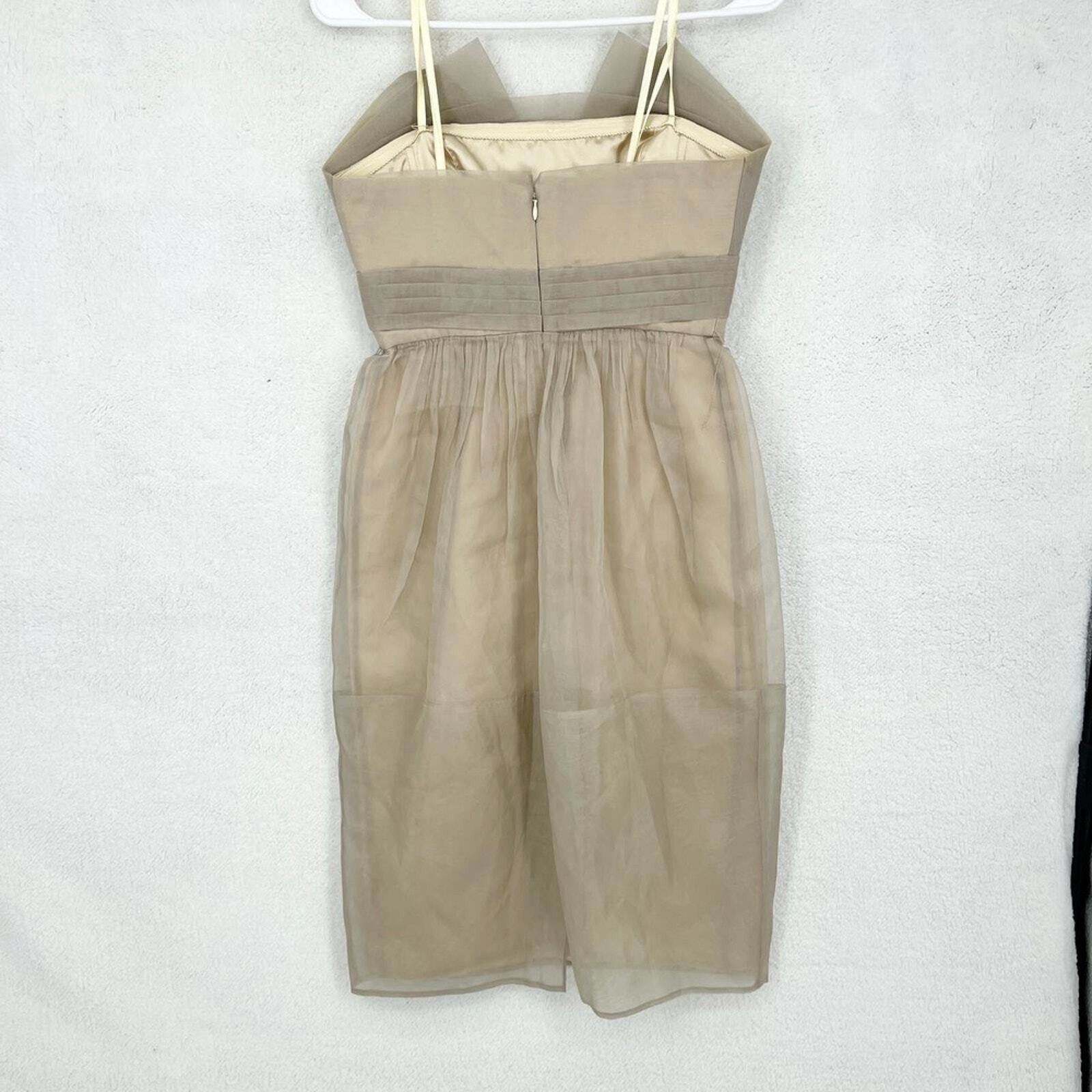 Bcbgmaxazria BCBGMAXAZRIA Runaway Silk Organza Cream Mini Dress Size 2 Size XS / US 0-2 / IT 36-38 - 2 Thumbnail