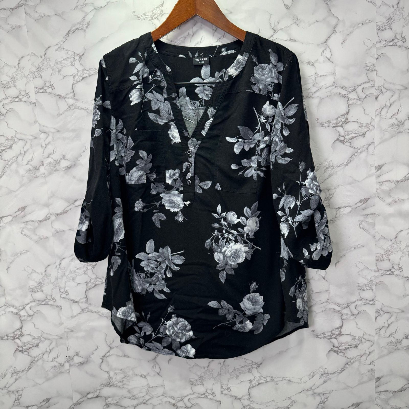 Corridor Torrid Women’s Plus Blouse Top sz 2X Floral Harper Fit #G965 Size XXL / US 16-18 / IT 52-54 - 5 Thumbnail