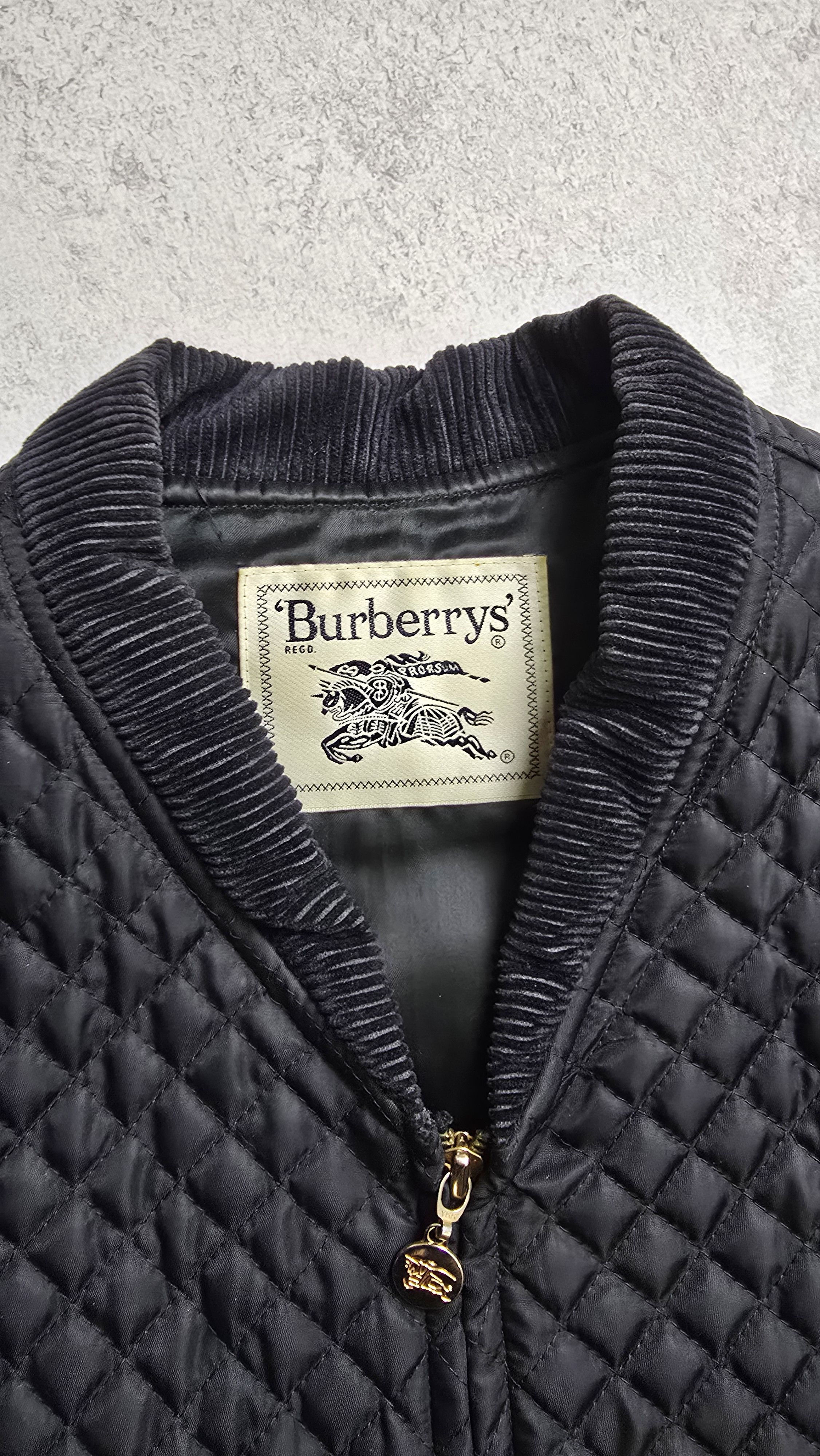 Burberry Vintage Burberry’s Quilted Vest Size L / US 10 / IT 46 - 7 Thumbnail