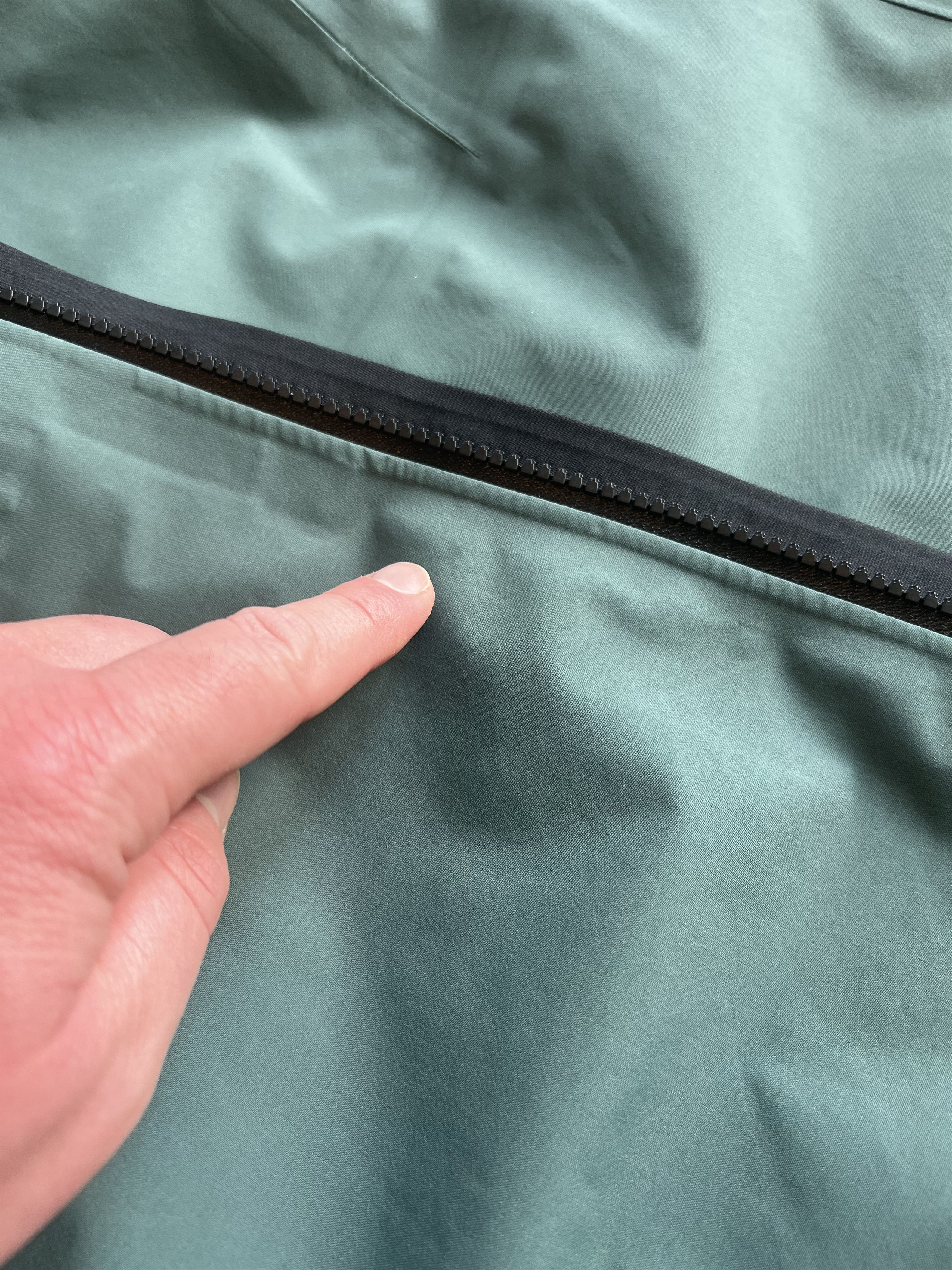 Arc'teryx Fall 23’ Alpha SV 24K Gold Dark Magic / Gorpcore / Gore-Tex Size US L / EU 52-54 / 3 - 13 Thumbnail