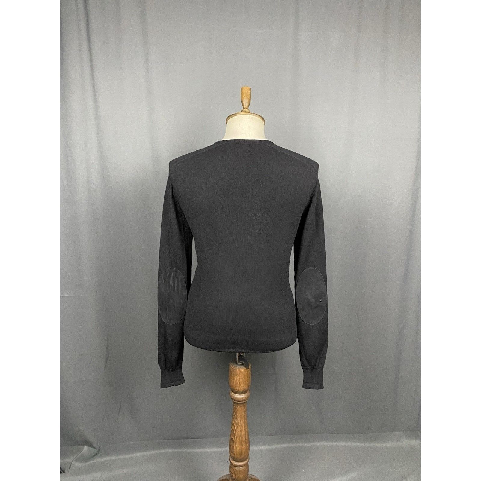 Burberry Burberry Small Logo Men's Black Wool V-Neck Sweater Size M-L Size US L / EU 52-54 / 3 - 7 Thumbnail