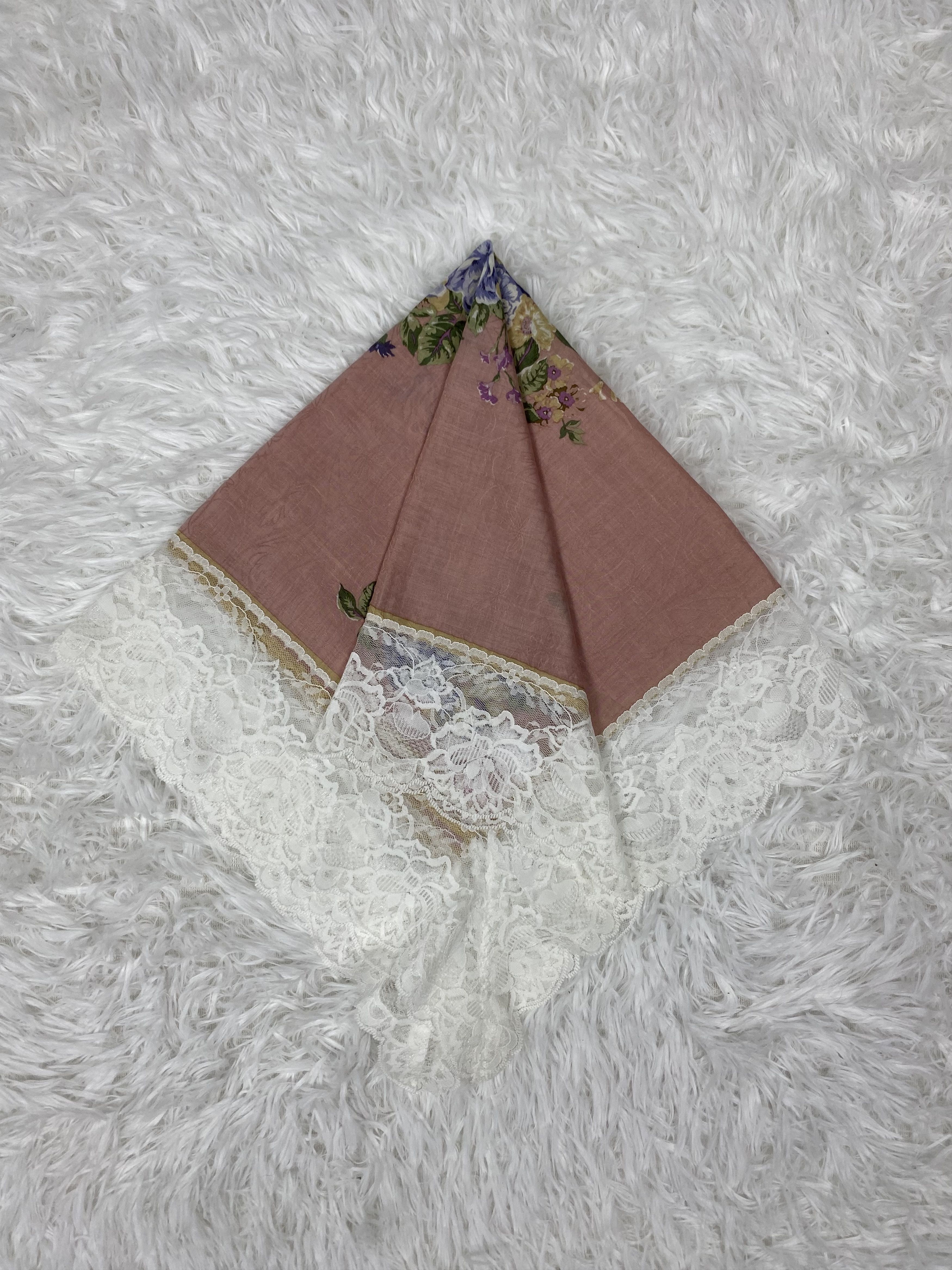 Hardy Amies × Vintage Vintage Hardy Amies Handkerchief Neckerchief PH0792 Size ONE SIZE - 1 Thumbnail