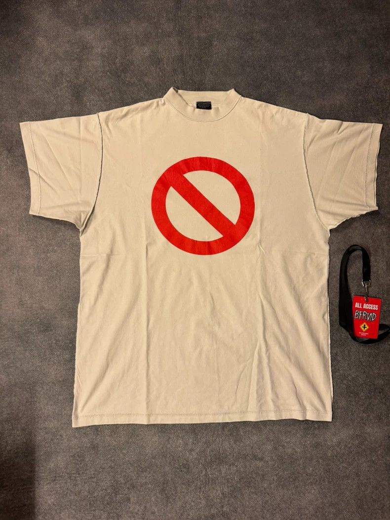 Balenciaga Balenciaga Apple music co-signed Bfrnd fold to make old sh Size US M / EU 48-50 / 2 - 1 Thumbnail