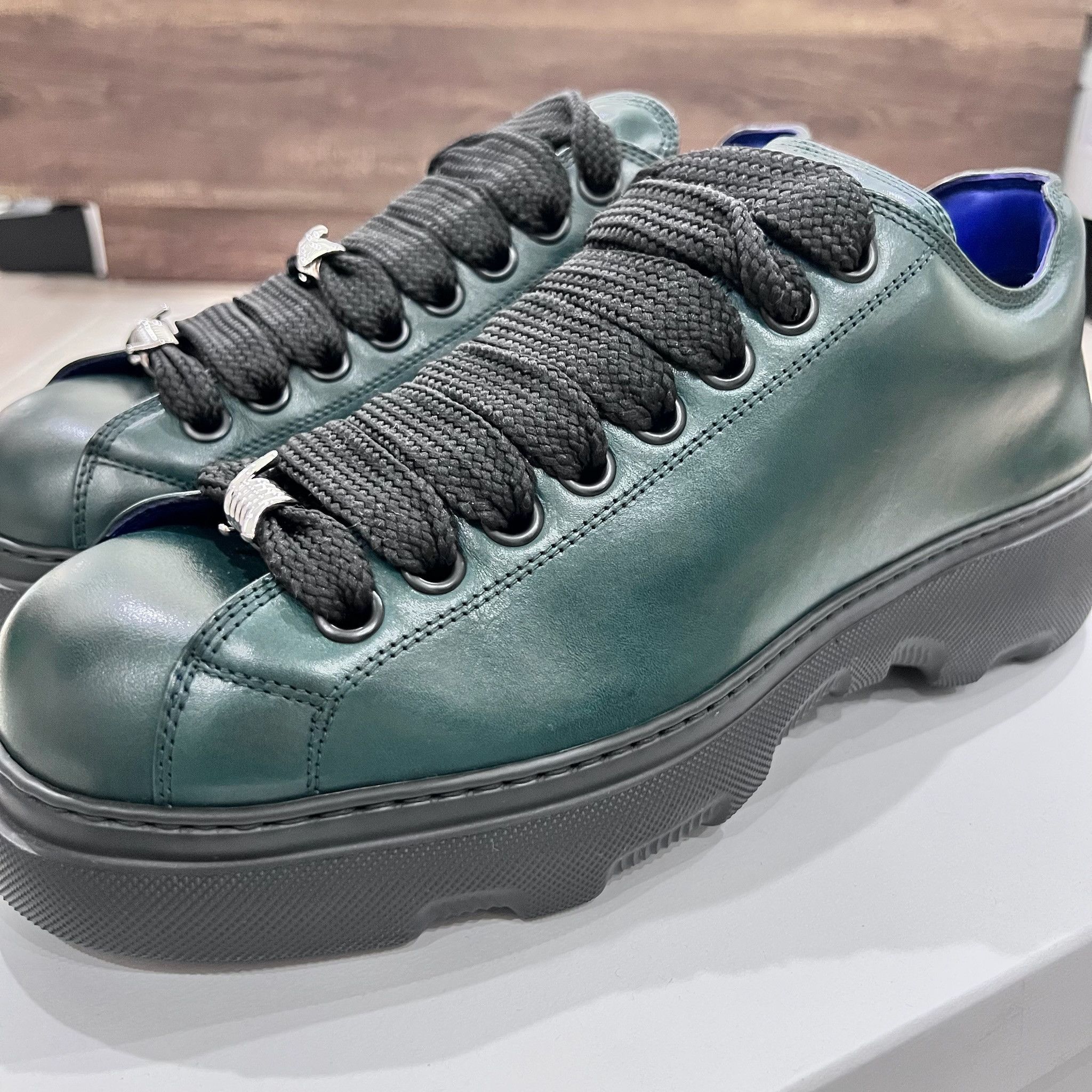 Burberry Burberry Green Leather Ranger Chunky Sole Sneakers Size US 10 / EU 43 - 1 Thumbnail