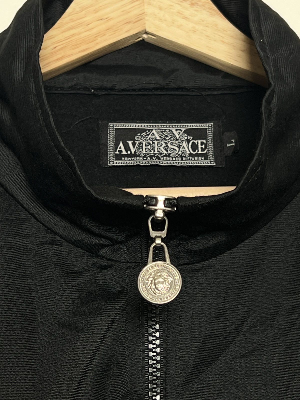 Versace Vintage Versace (A.Versace) track jacket Size US L / EU 52-54 / 3 - 4 Thumbnail