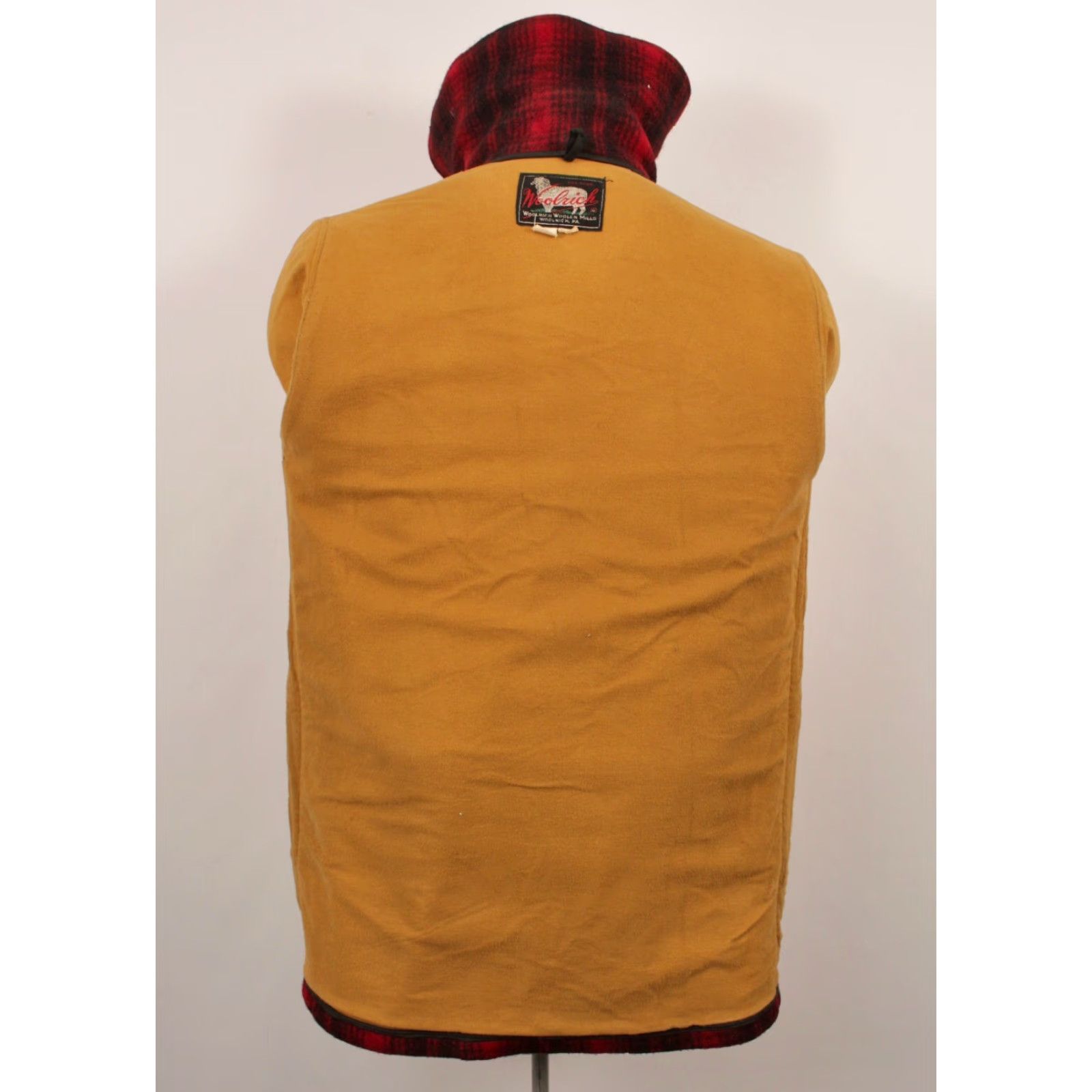 Vintage Woolrich 50s Hunting Jacket Coat Wool Woolrich Red Plaid Wool SZ 36 Small Vintage Mens Coat Size US XXS / EU 40 - 3 Thumbnail