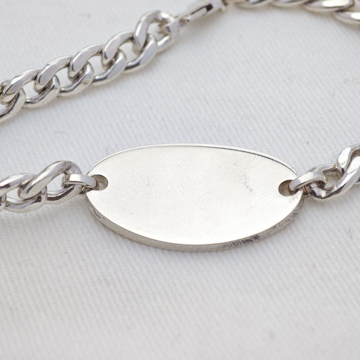 Gucci Gucci Trademark Chain Silver Bracelet with Tag Size ONE SIZE - 4 Thumbnail