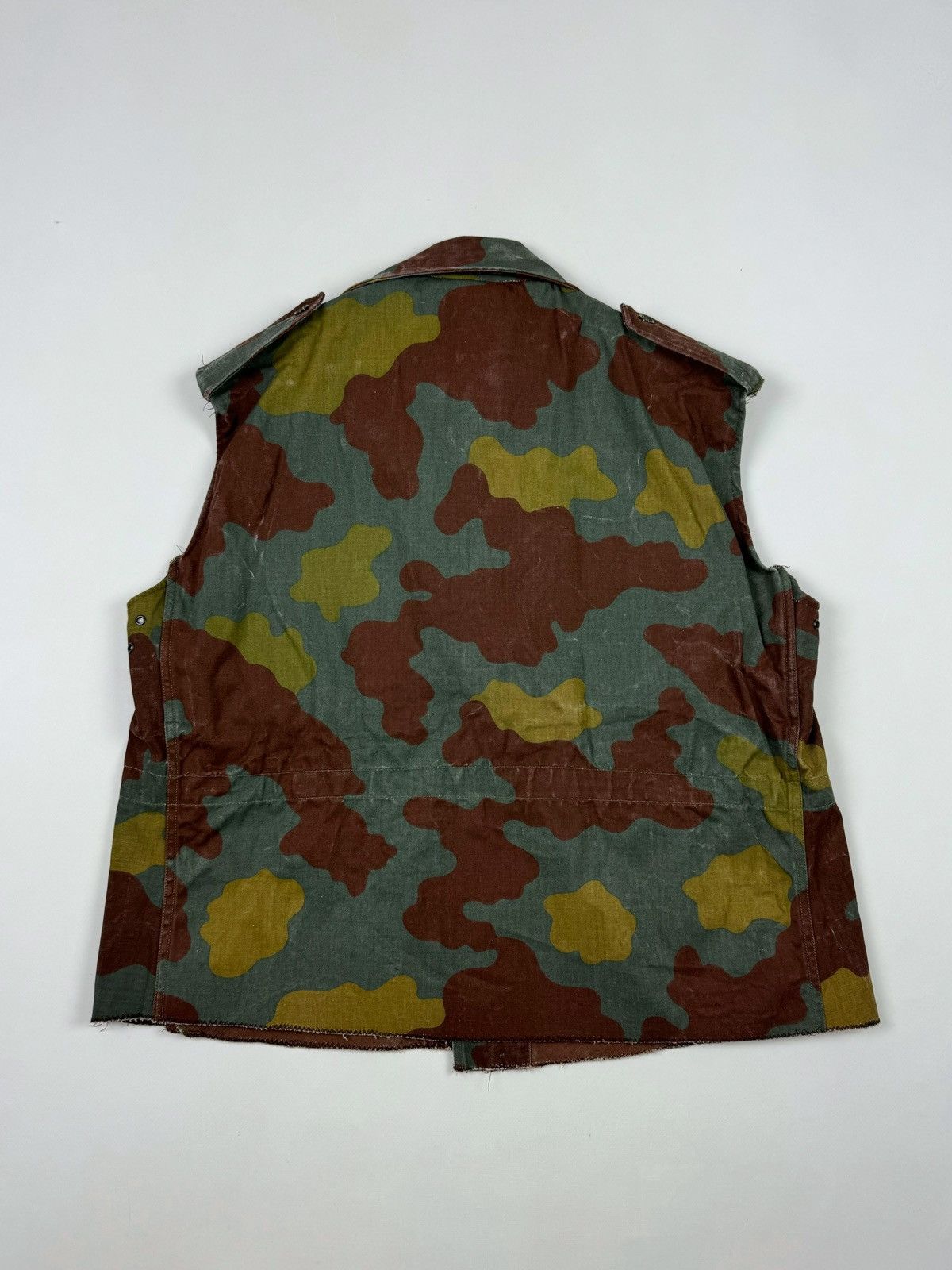 Vintage 1996 Vintage Italian Army San Marco Camouflage Cut Off Vest Size US M / EU 48-50 / 2 - 15 Thumbnail