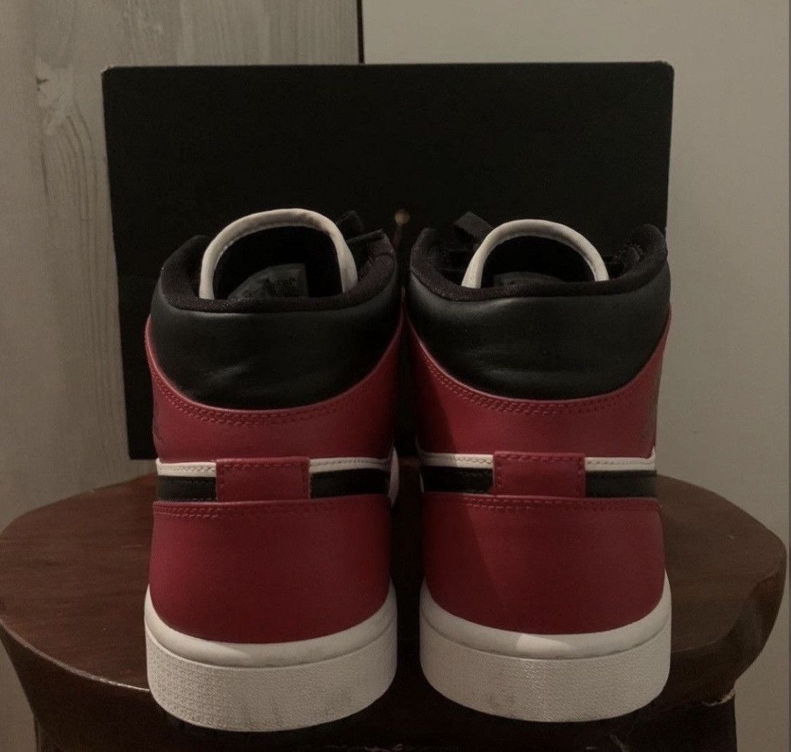 Jordan Brand Jordan 1 Size US 10.5 / EU 43-44 - 3 Thumbnail