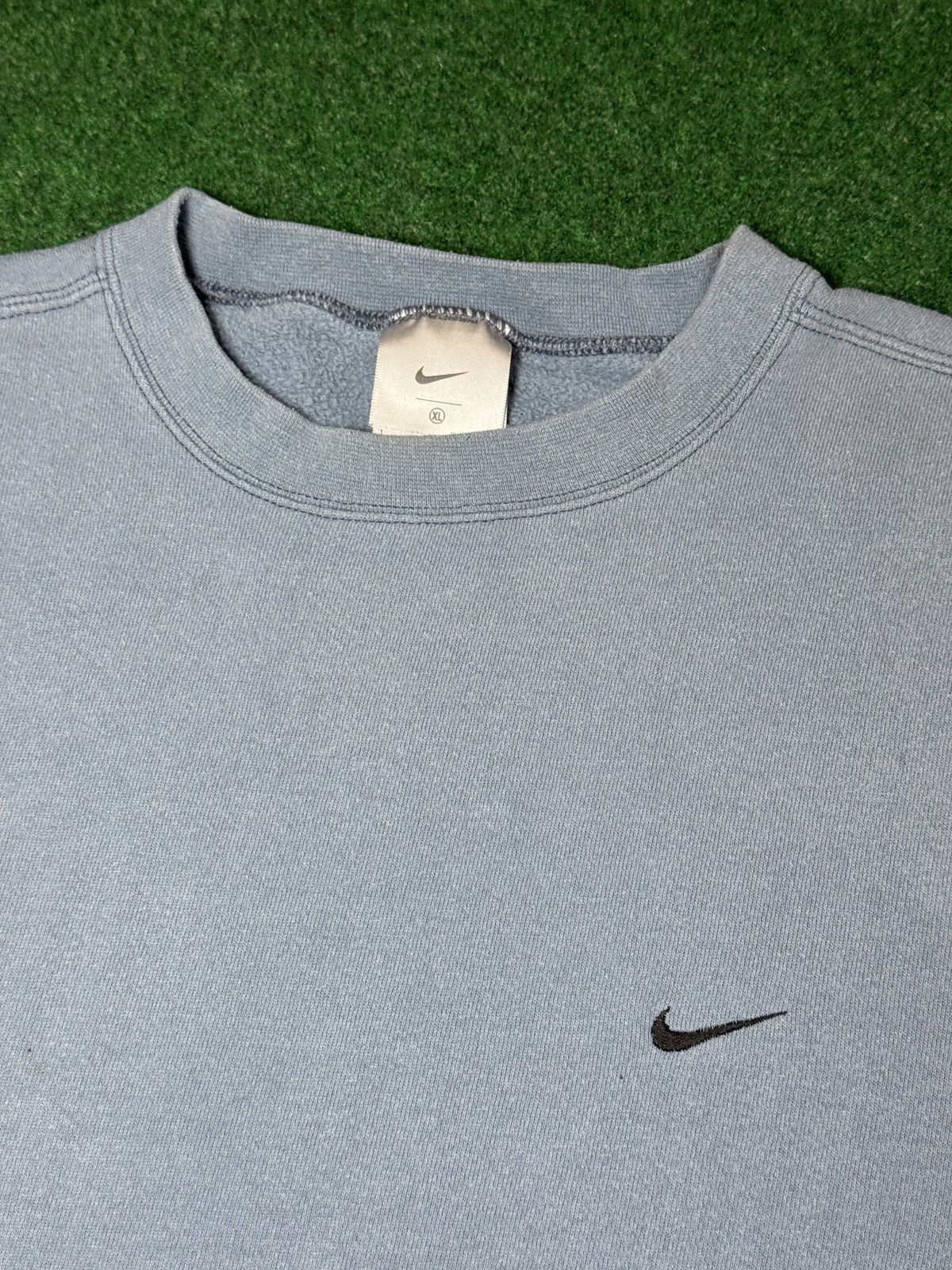 Nike Vintage Y2K Nike Gray Tag Blue Gray Mini Swoosh Sweatshirt Size US XL / EU 56 / 4 - 2 Thumbnail