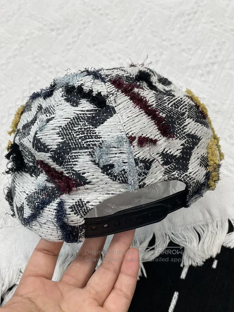Chanel Chanel Colourful rhinestone sequin tweed baseball cap Size ONE SIZE - 3 Thumbnail