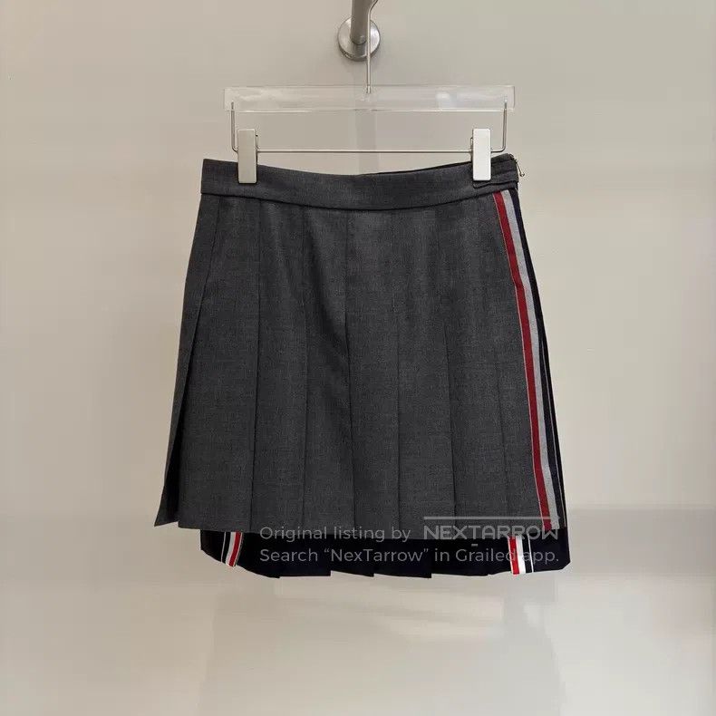 Thom Browne Thom Browne Color Blocked Pleated Skirt Size 25" / US 0 / IT 36 - 1 Thumbnail