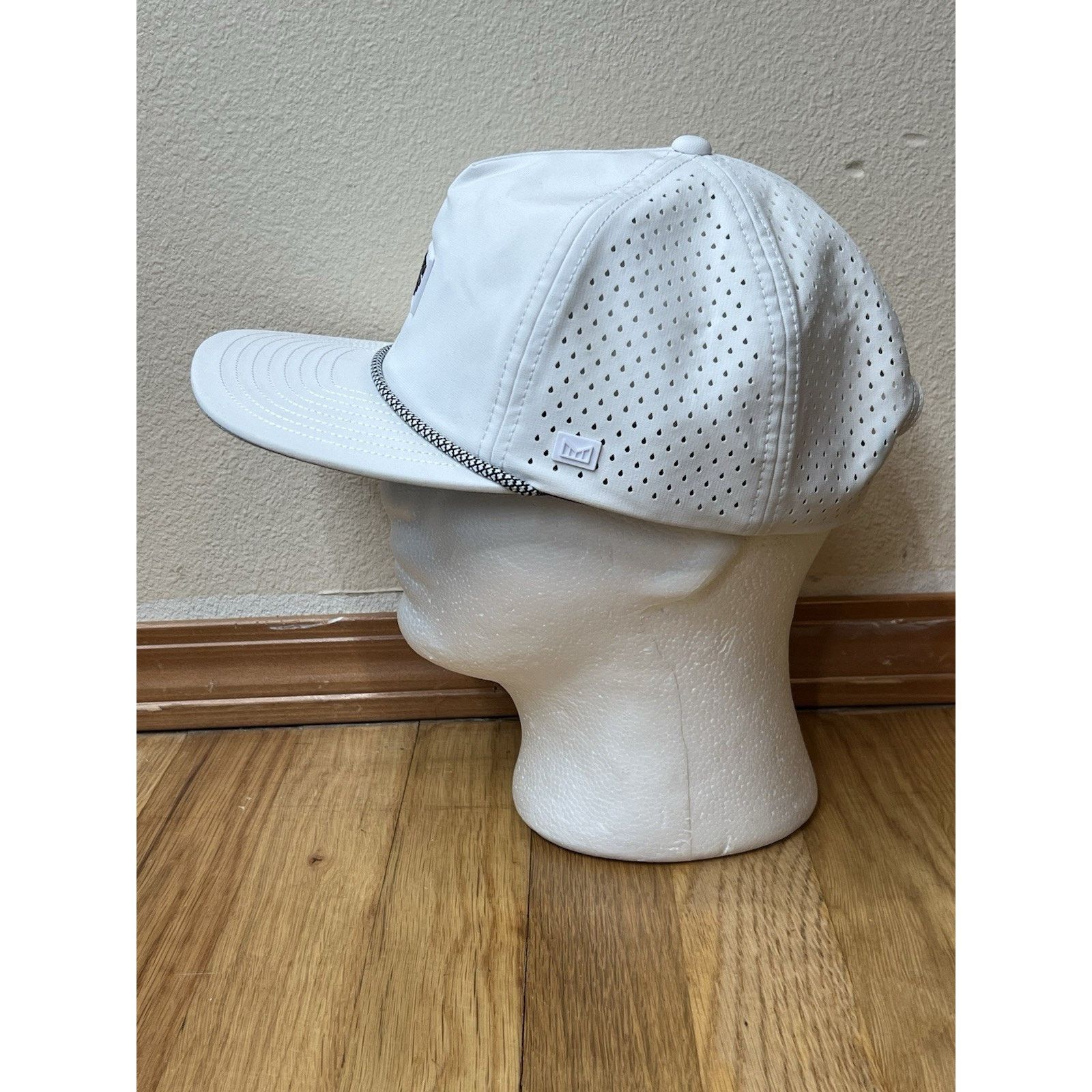 Other Melin Hydro Coronado Brick Flat Bill Hat, White, Classic Size ONE SIZE - 4 Thumbnail