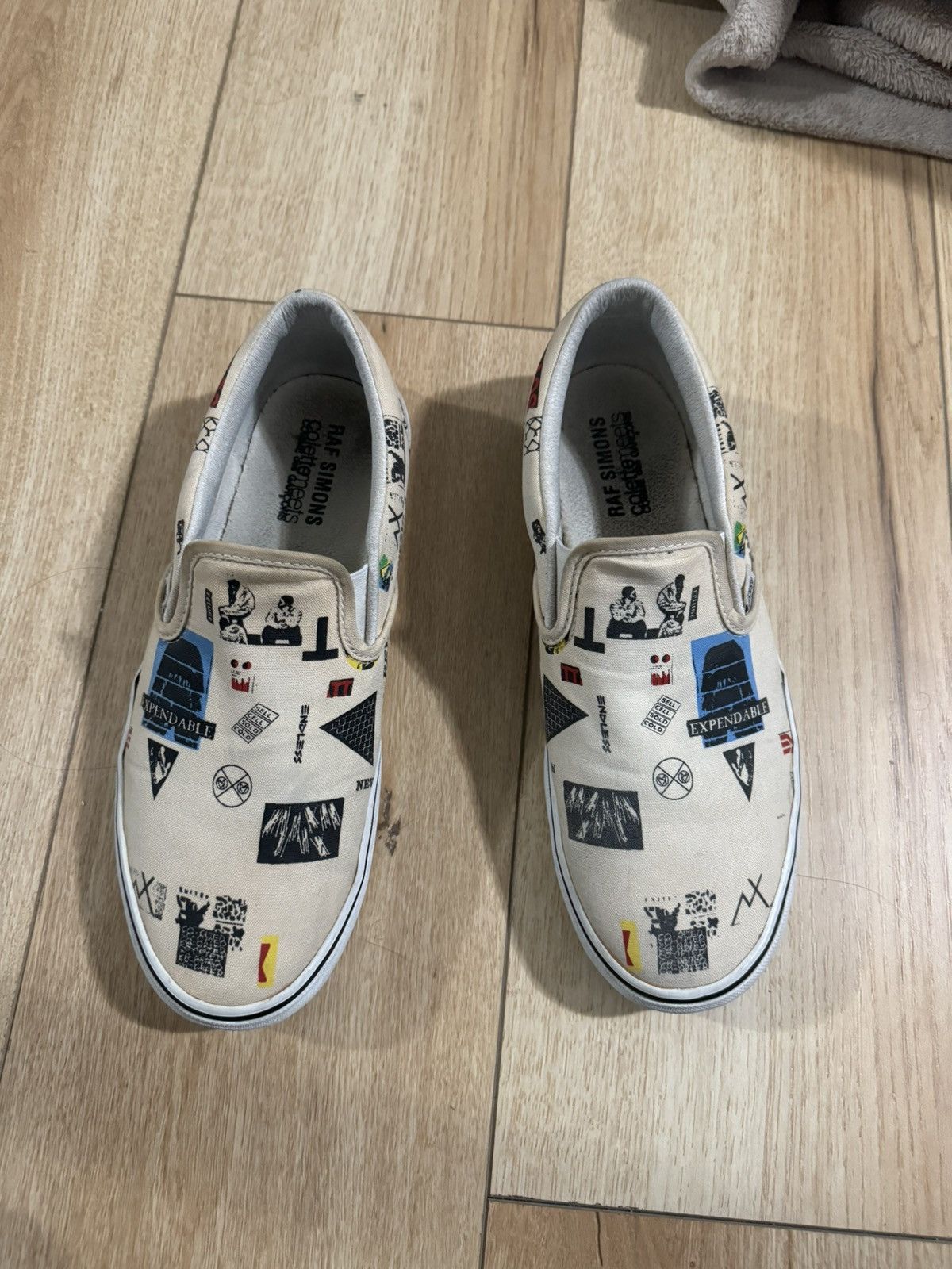 Raf simons colette cdg vans on sale