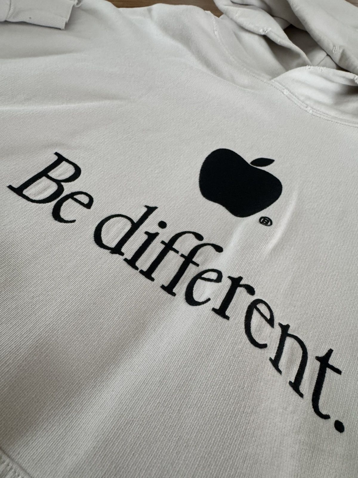 Balenciaga Balenciaga Be Different hoodie Size US S / EU 44-46 / 1 - 3 Thumbnail