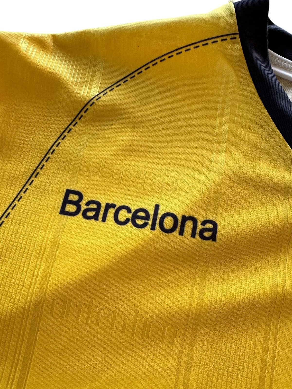 Other F.C. Barcelona Double Sided 2008 Away Jersey Size US XL / EU 56 / 4 - 5 Thumbnail