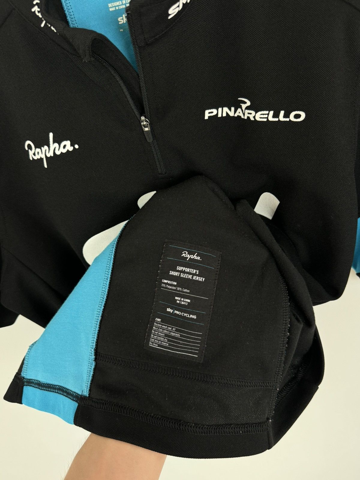 Rapha Rapha x Bradley Wiggins Sky Cycling Supporter’s S/S Jersey Size US S / EU 44-46 / 1 - 10 Thumbnail