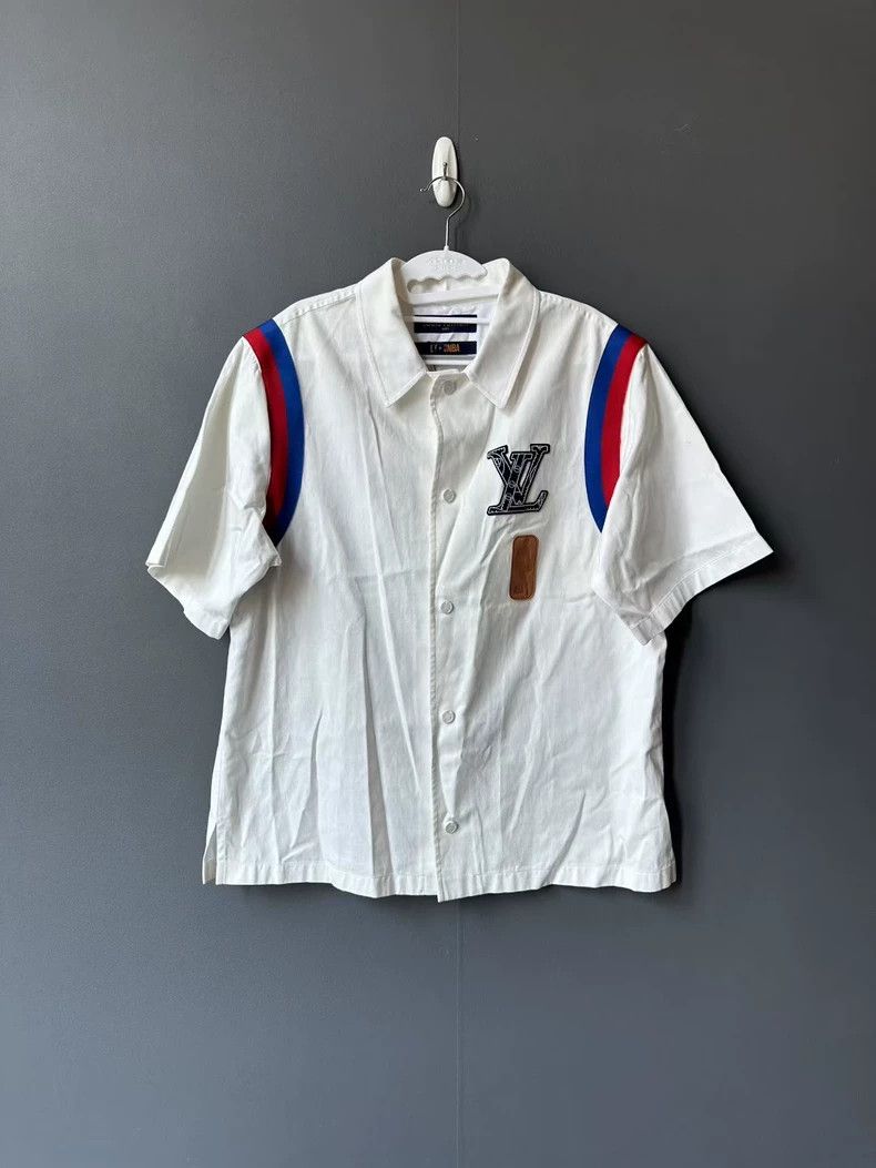 Louis Vuitton Louis Vuitton short sleeves shirt Size US L / EU 52-54 / 3 - 1 Thumbnail