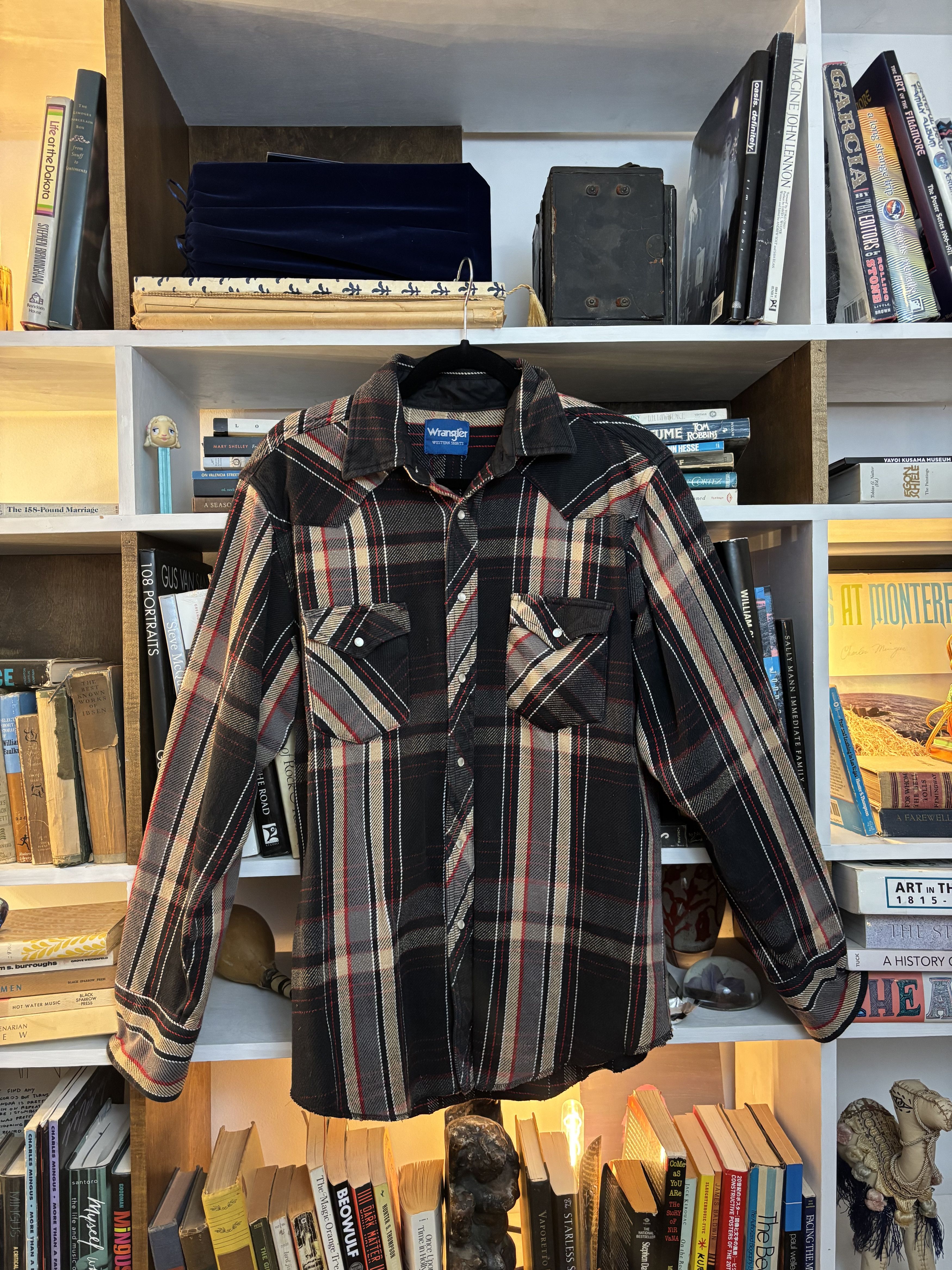 Wrangler Wrangler Vintage Button Down Size US L / EU 52-54 / 3 - 1 Thumbnail