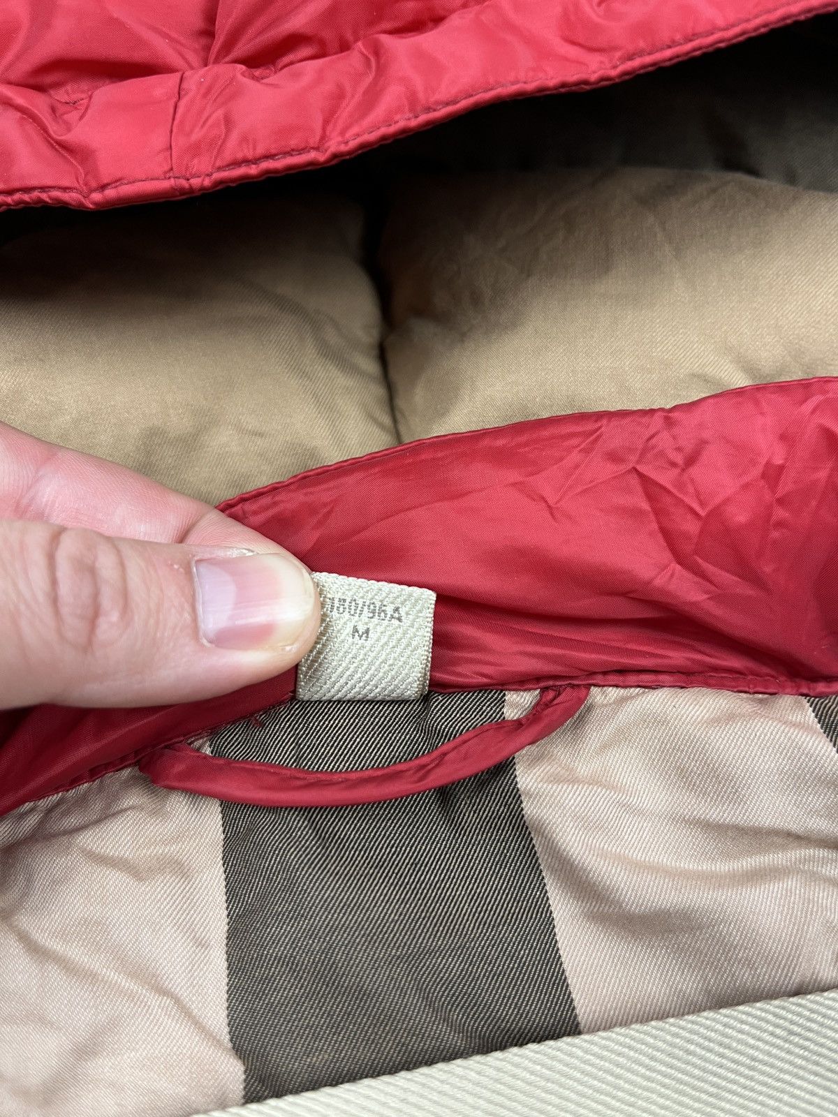 Burberry Burberry Brit Down Puffer Hooded Vest Size US S / EU 44-46 / 1 - 12 Thumbnail